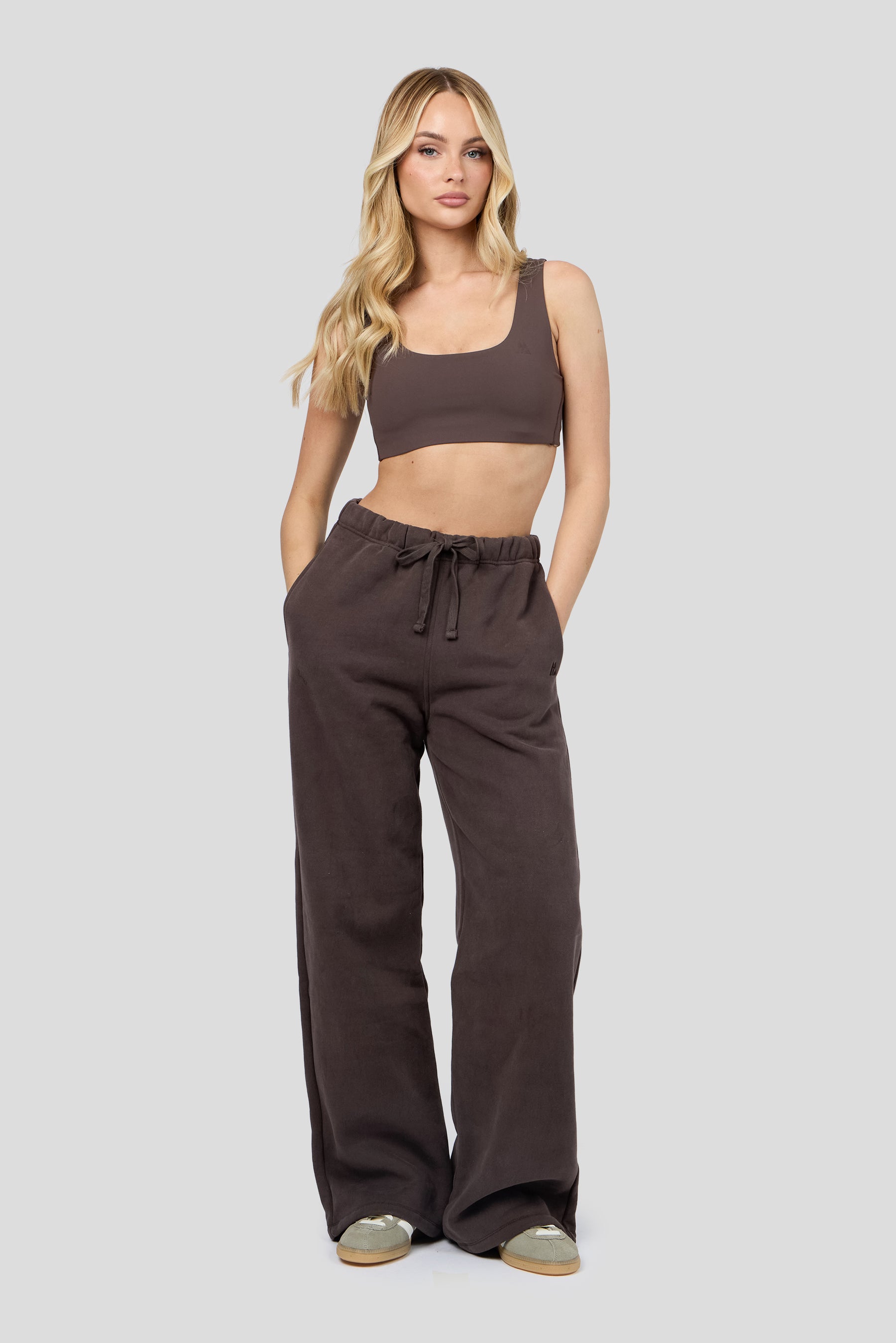 Form Fleece Wide Jogger - Cocoa 