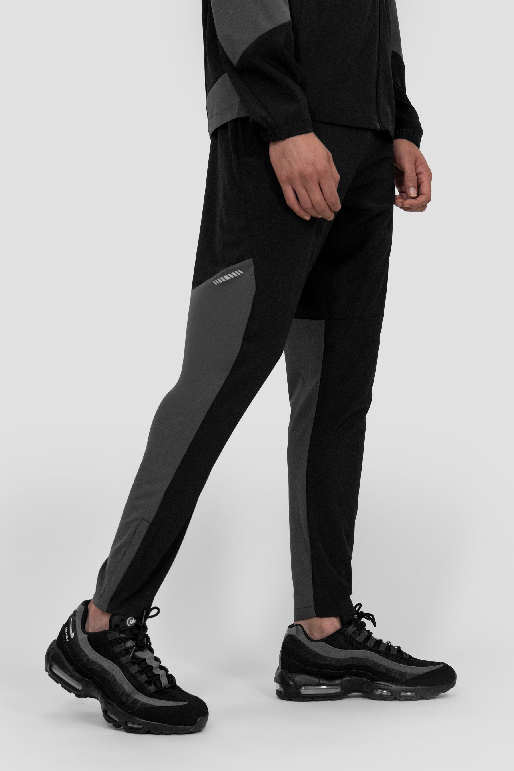 Vector Woven Pant - Black/Asphalt