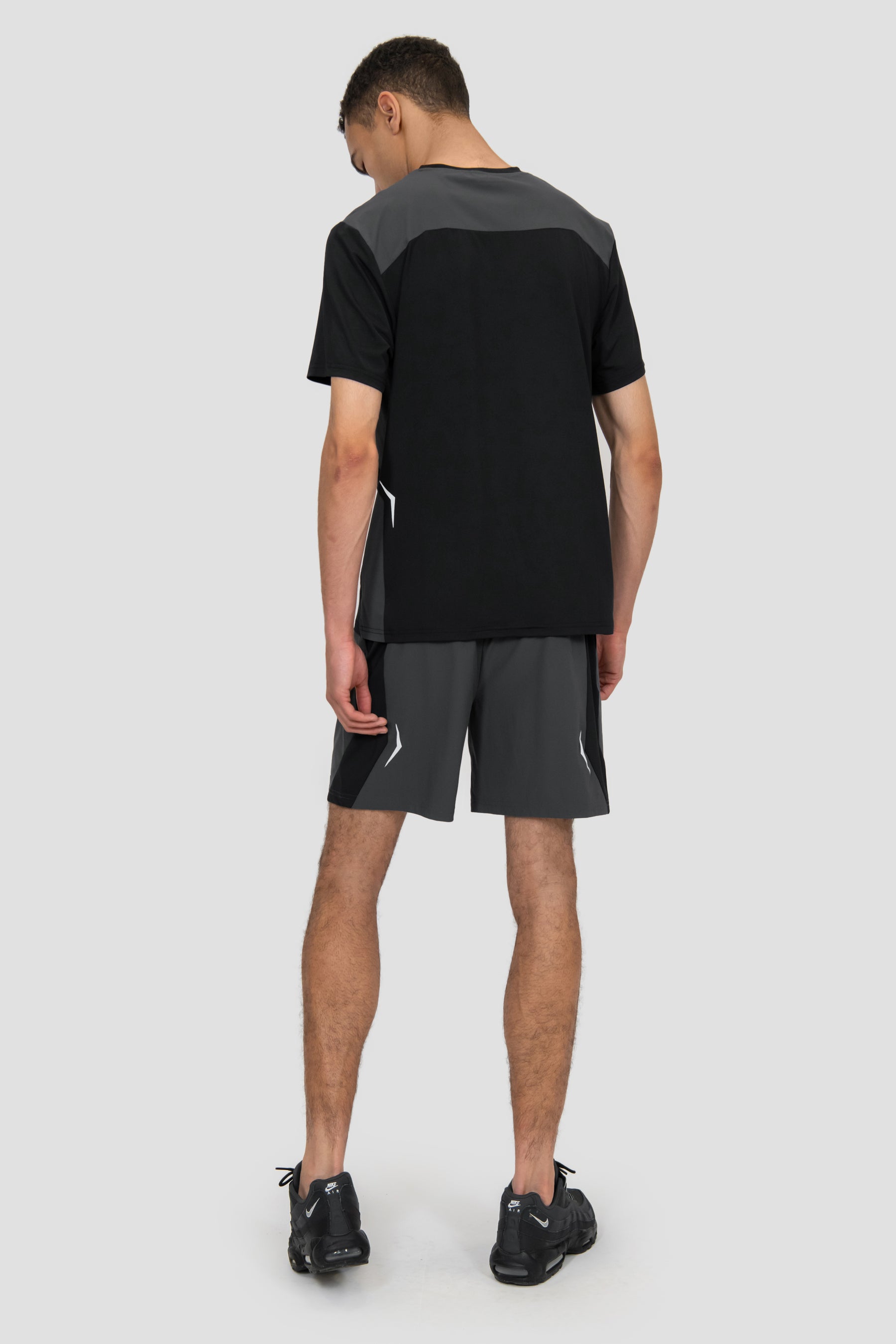 Men's Vista T-Shirt - Black/Asphalt