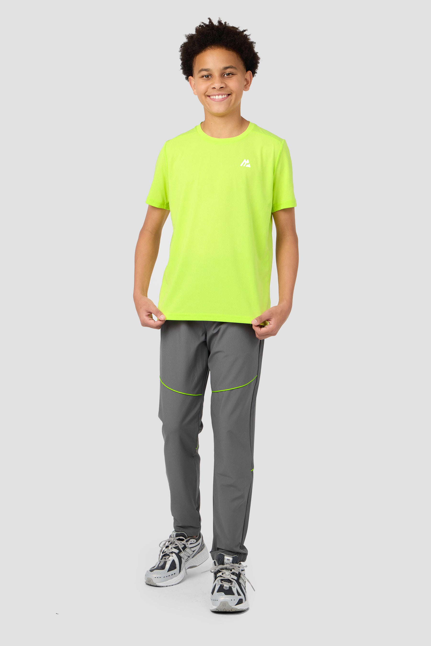 Boys Delta T-Shirt - Apple