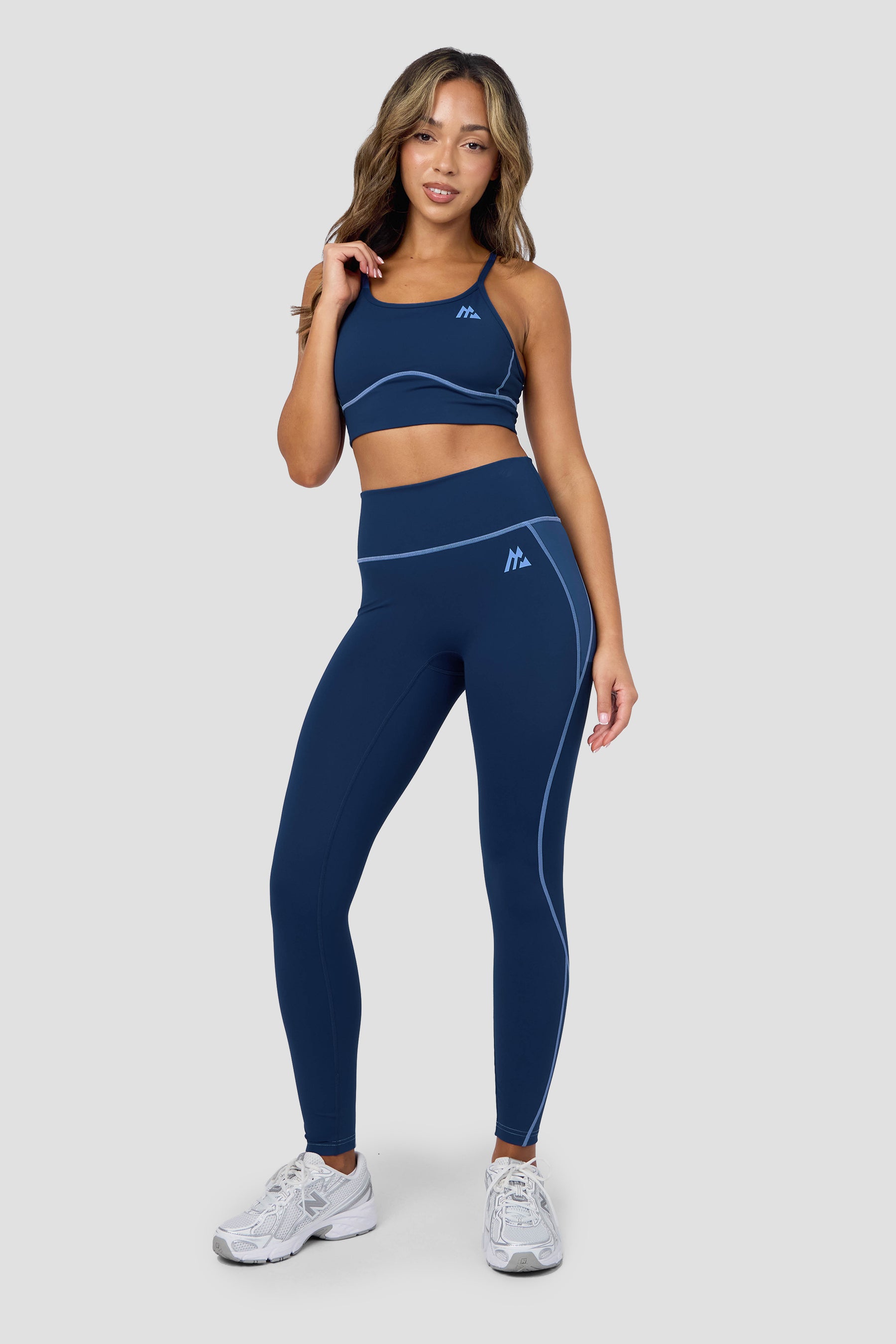 Accolade Sports Bra - Agency/Powder Blue