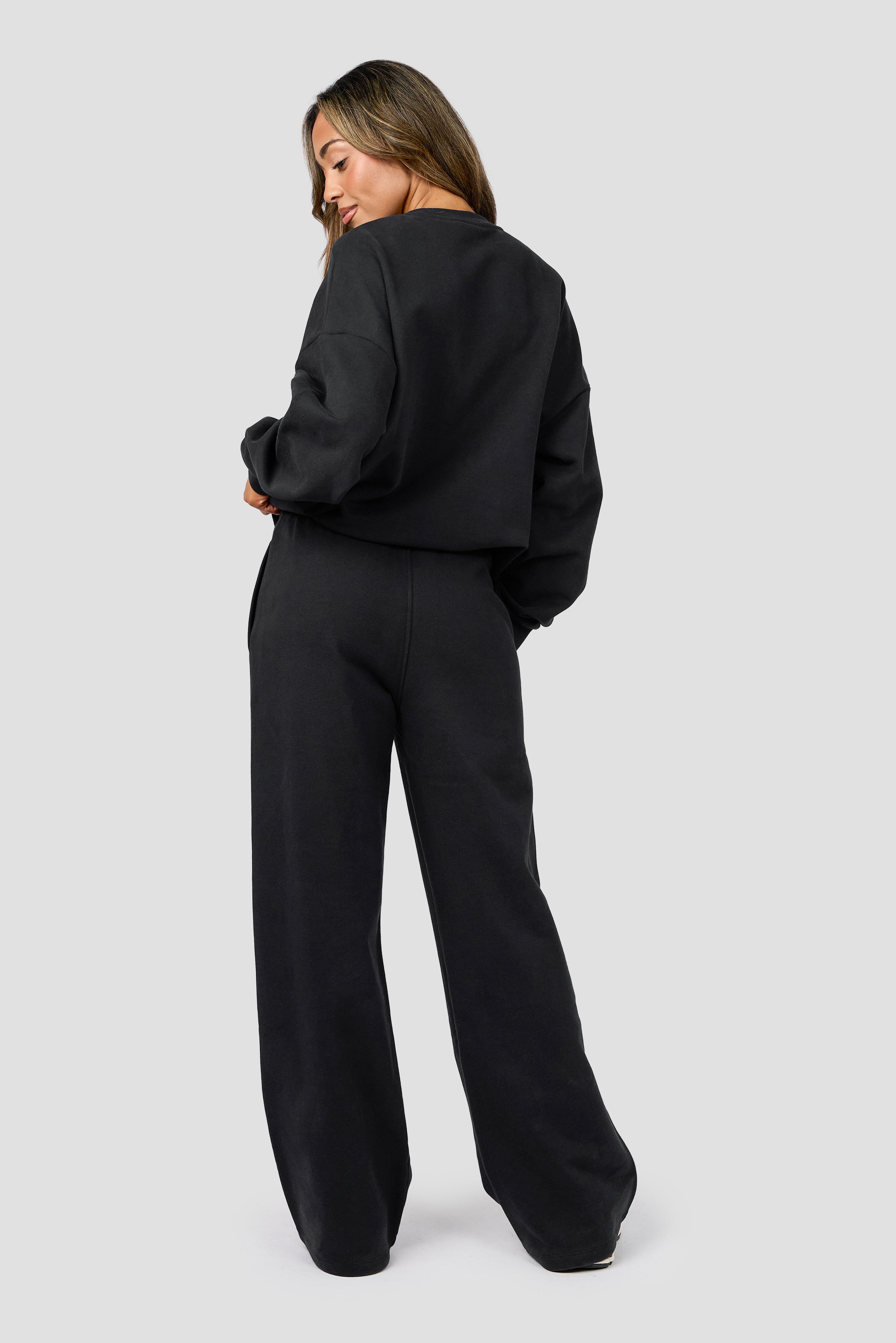 Montirex Form Wide Leg Jogger Black | Gymwear & Sportswear