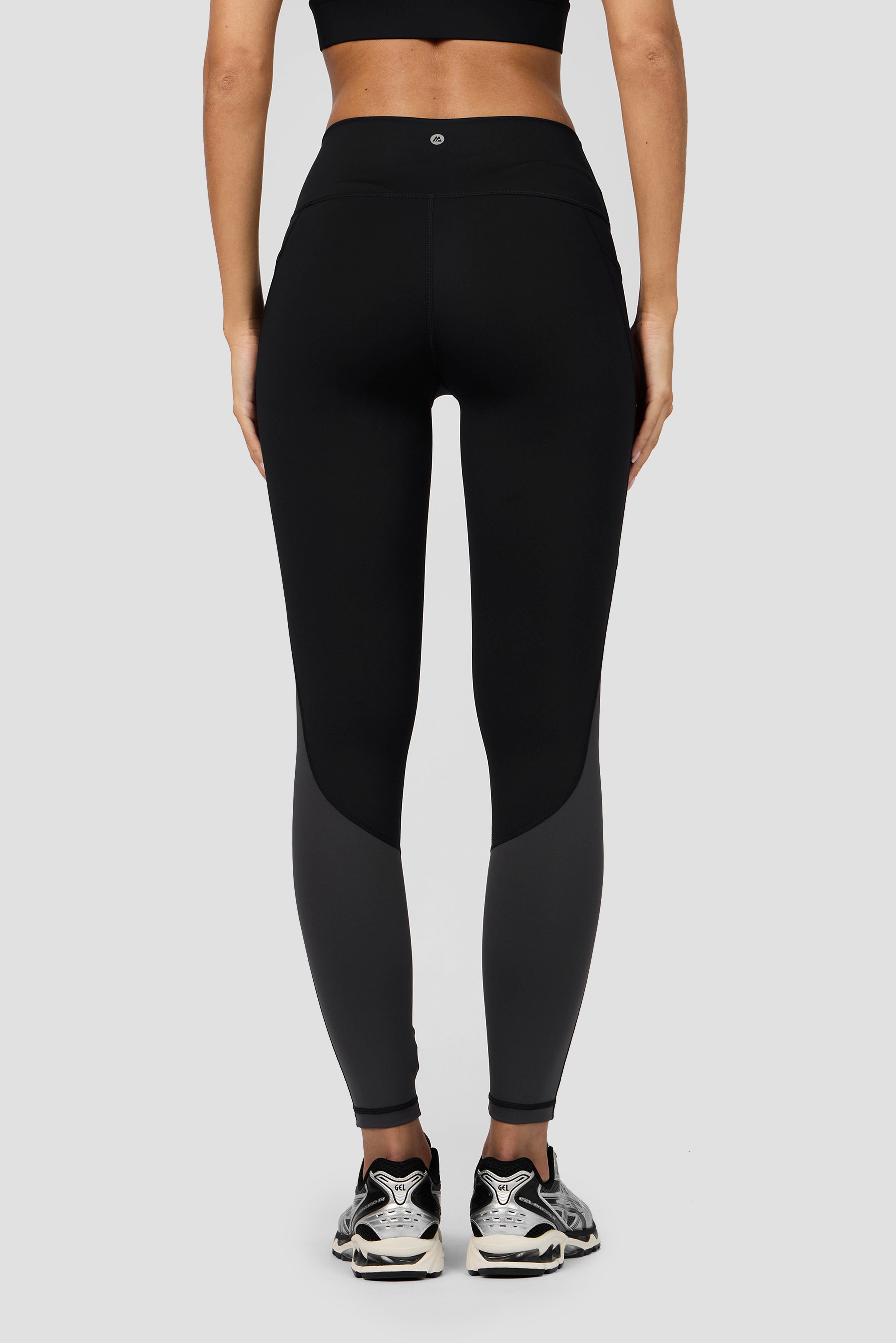 Montirex Stride Legging: Premium Gymwear & Sportswear