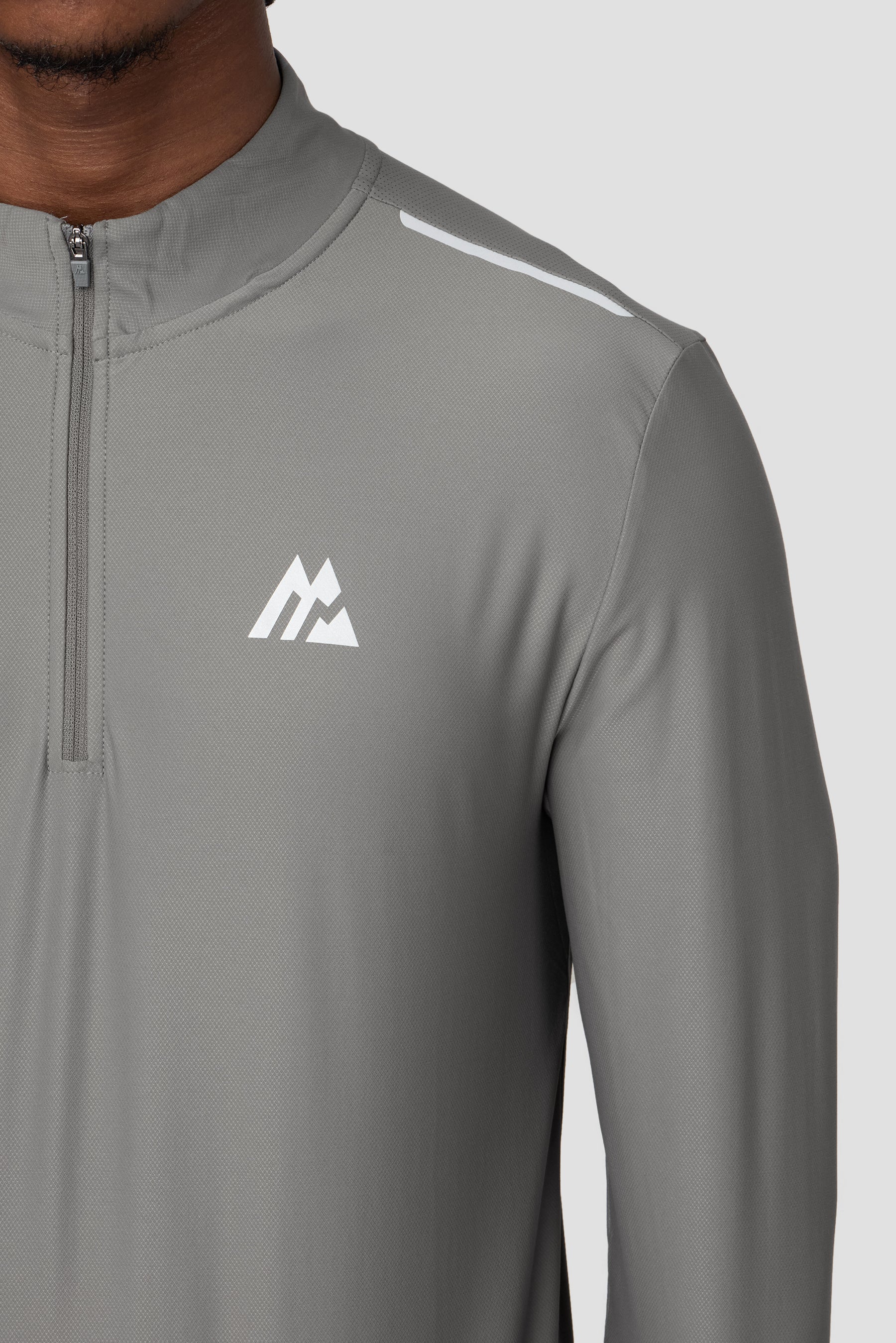 Charge 2.0 1/4 Zip - Cement Grey