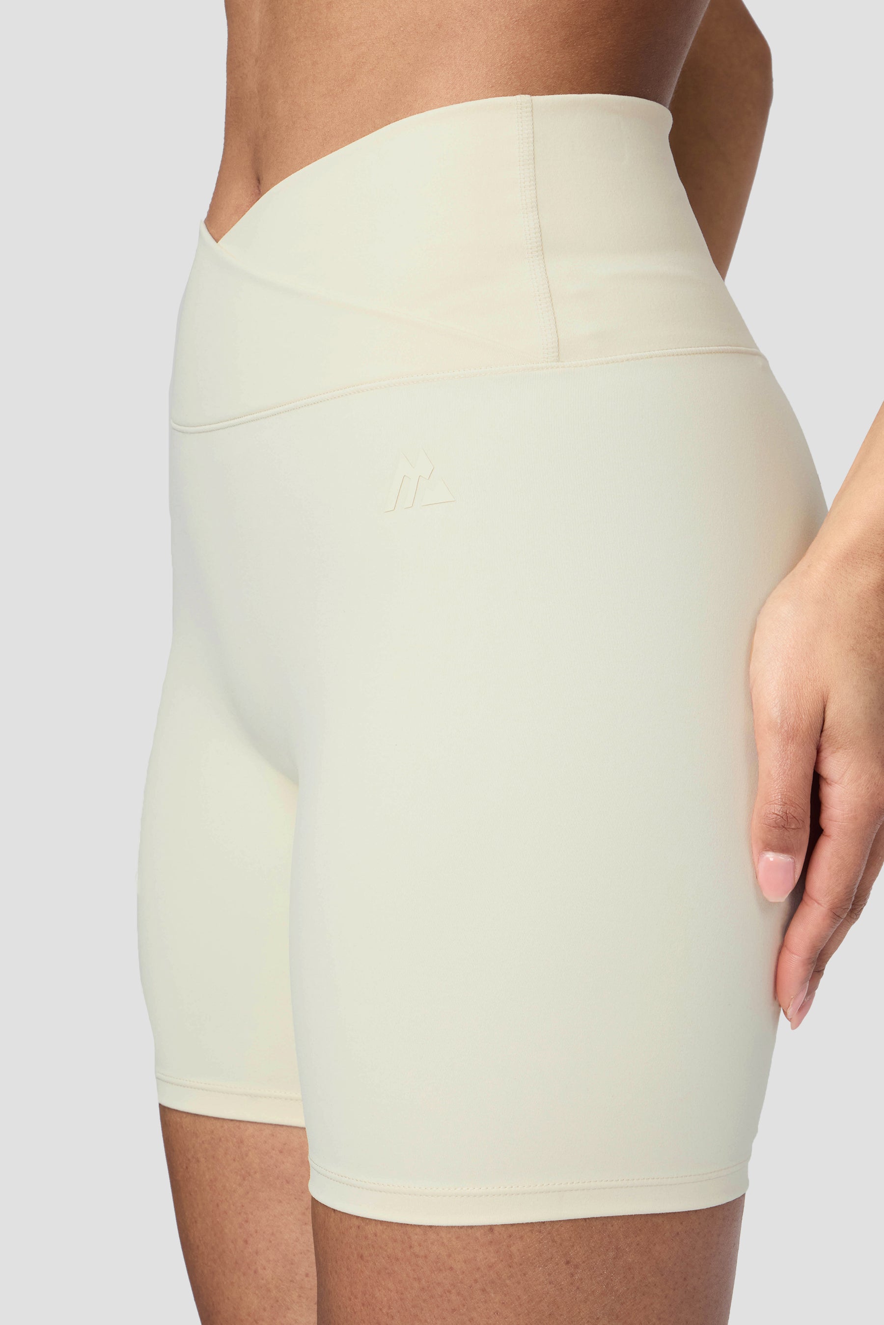 Powder Short - Vanilla Foam