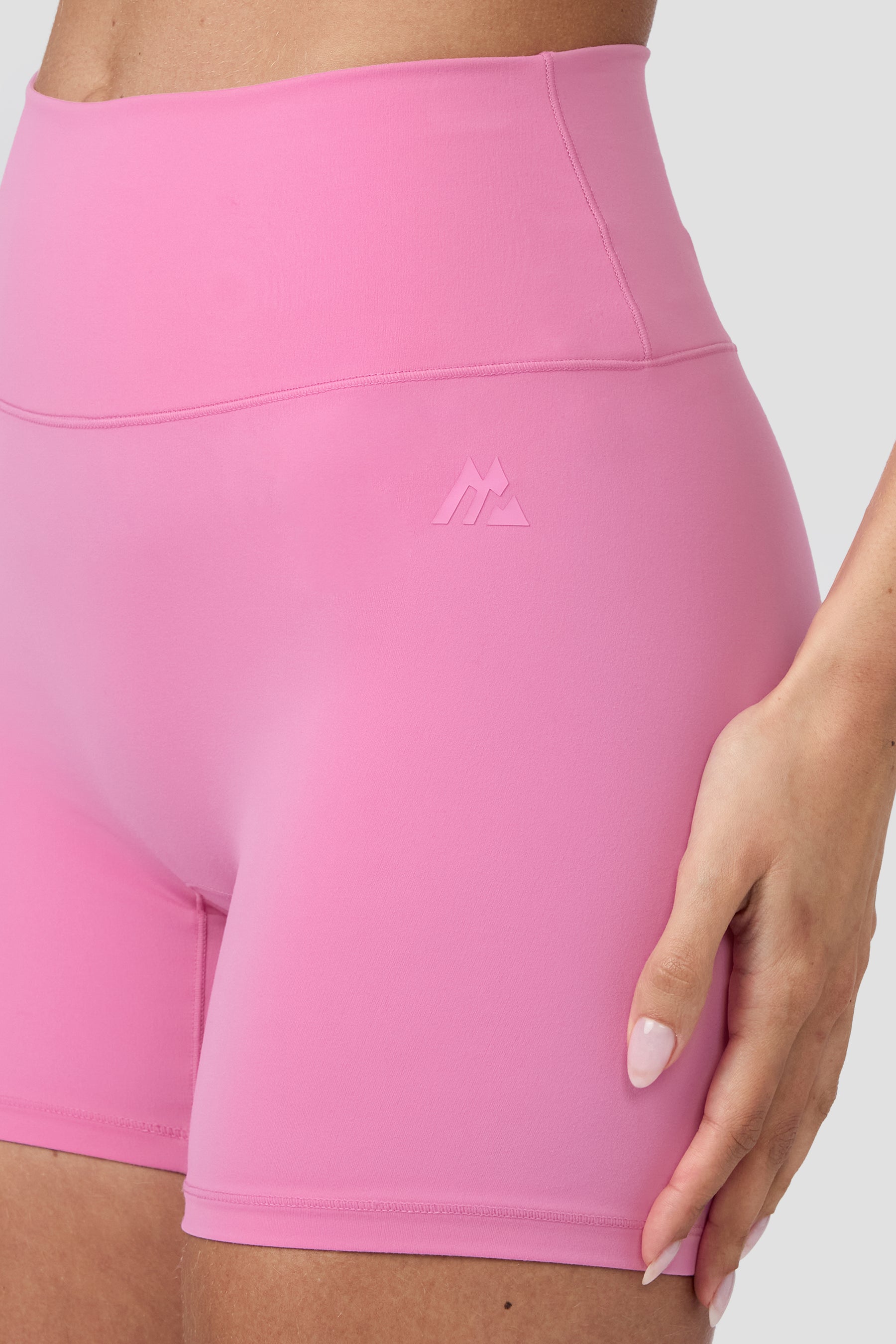 Form Booty Short - Sugar Pink