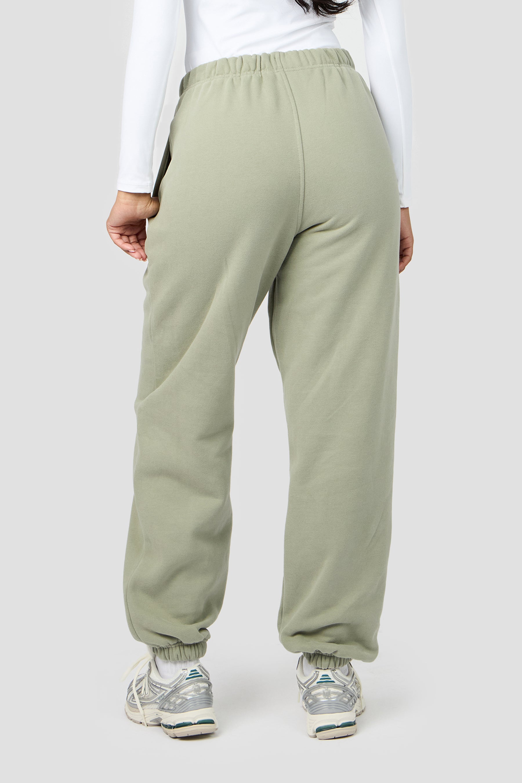 Form Fleece Jogger - Herb