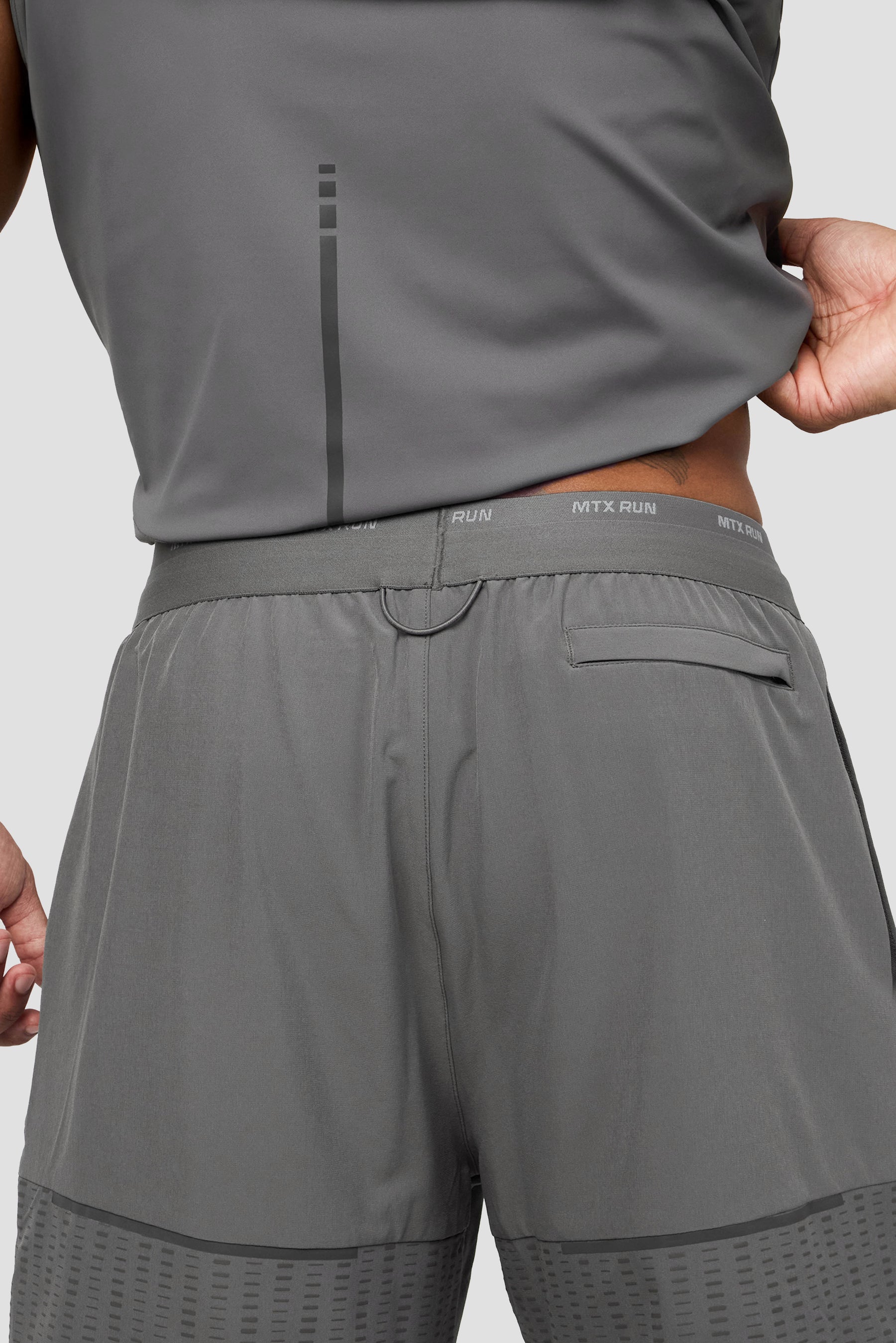 MTX Run Tempo Short - Cement Grey