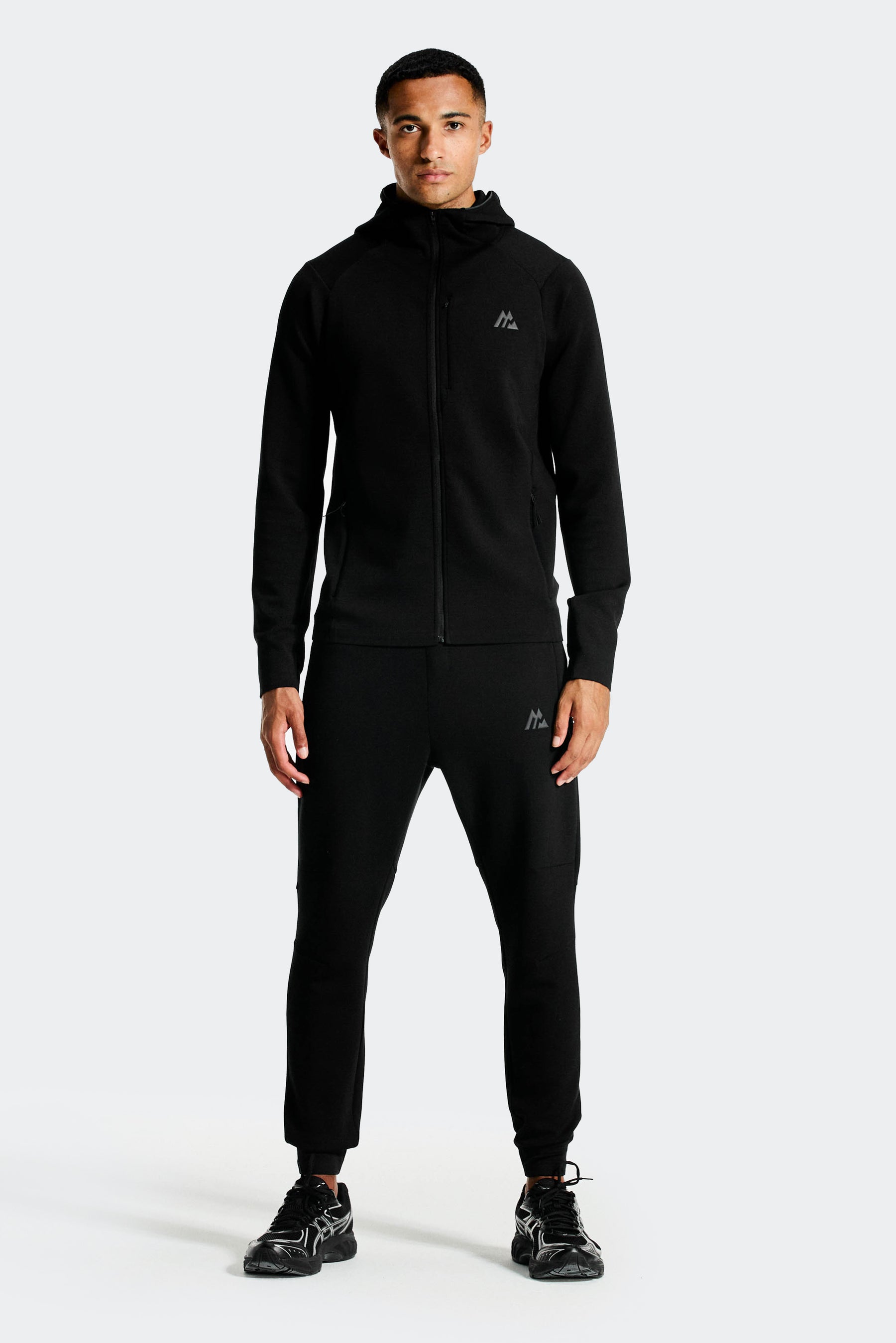 Voltrex Jogger - Black