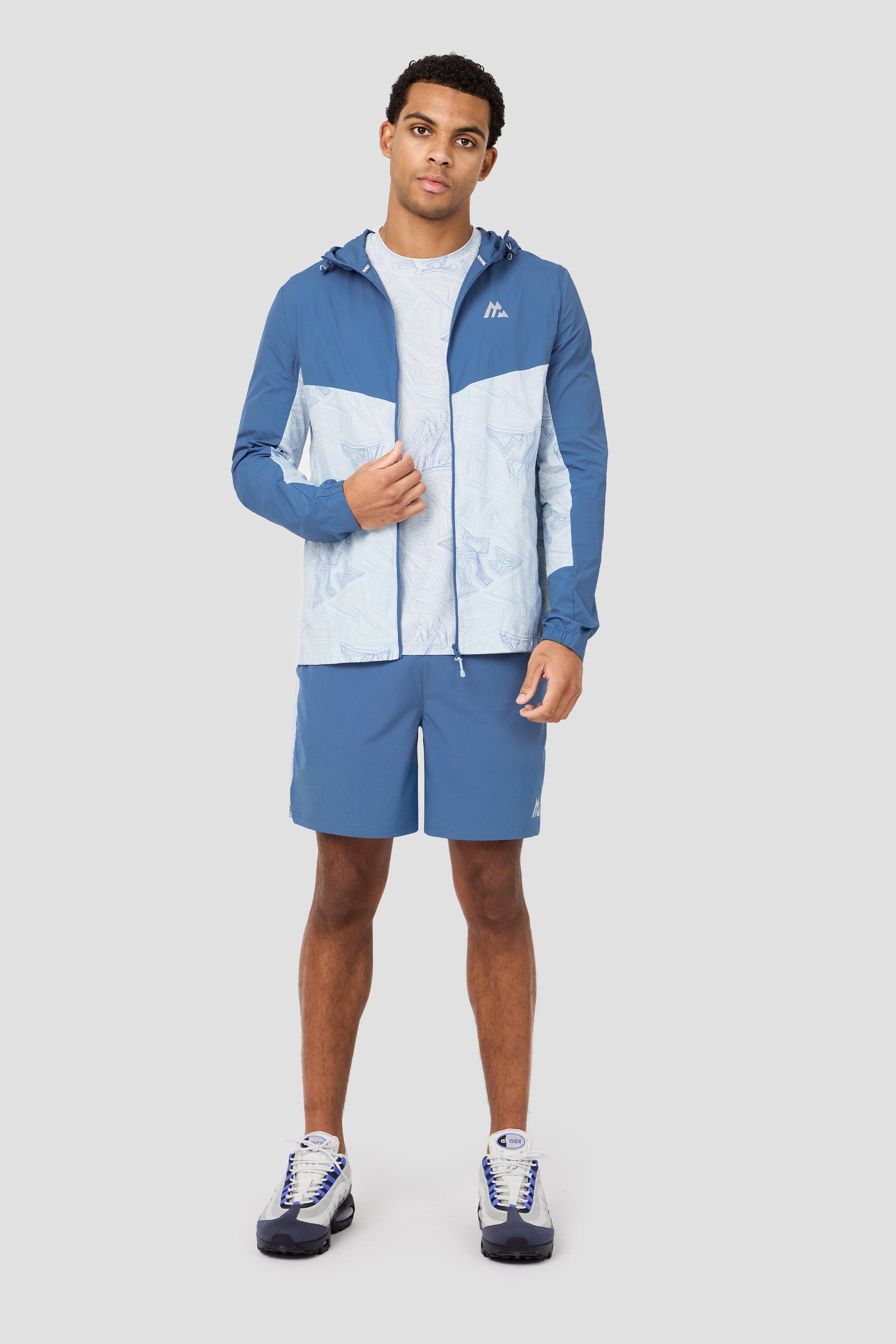 Geo M Print Windbreaker - Charcoal Blue/Summer Mist