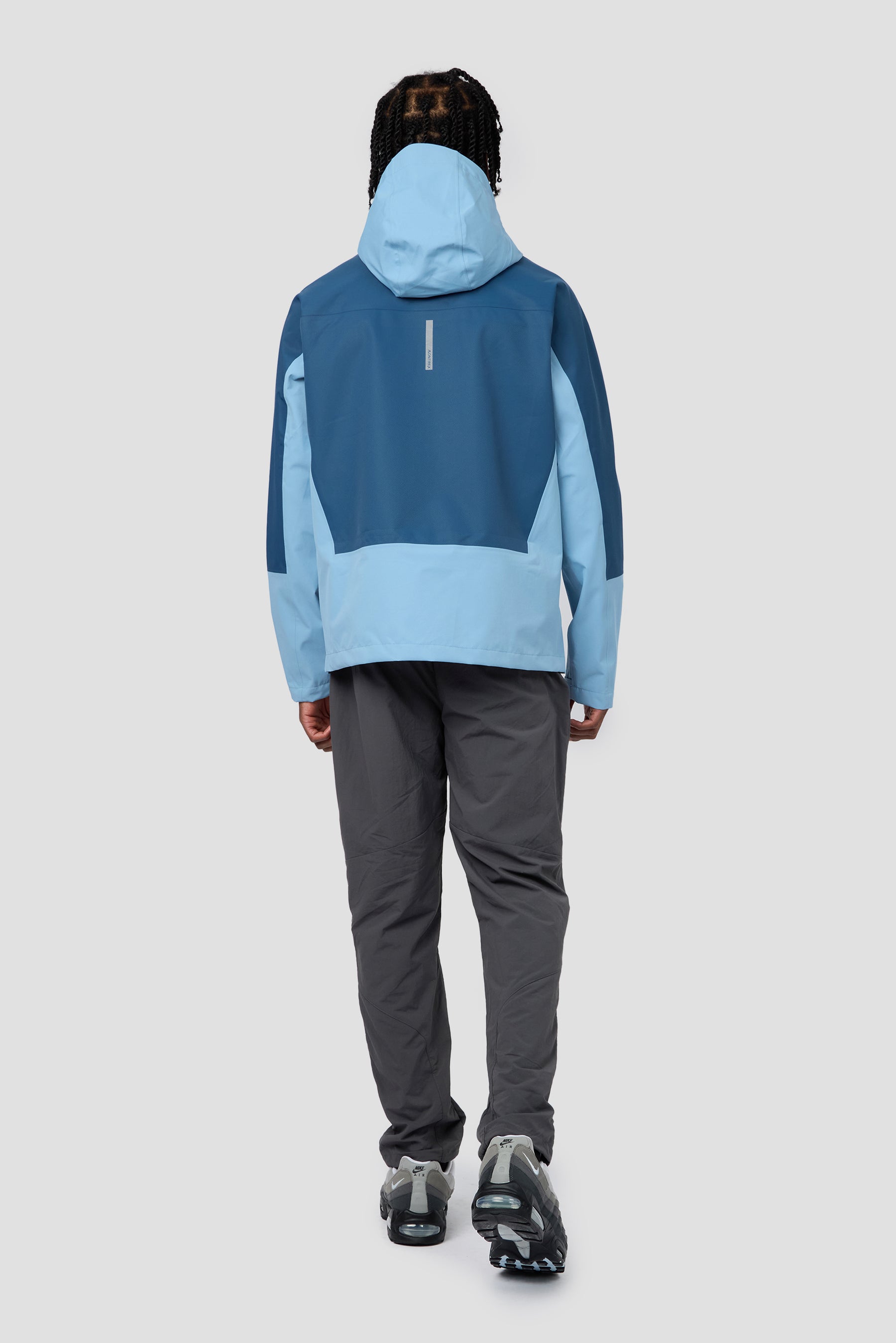 Casacade Waterproof Jacket - Naval/Fresh Water