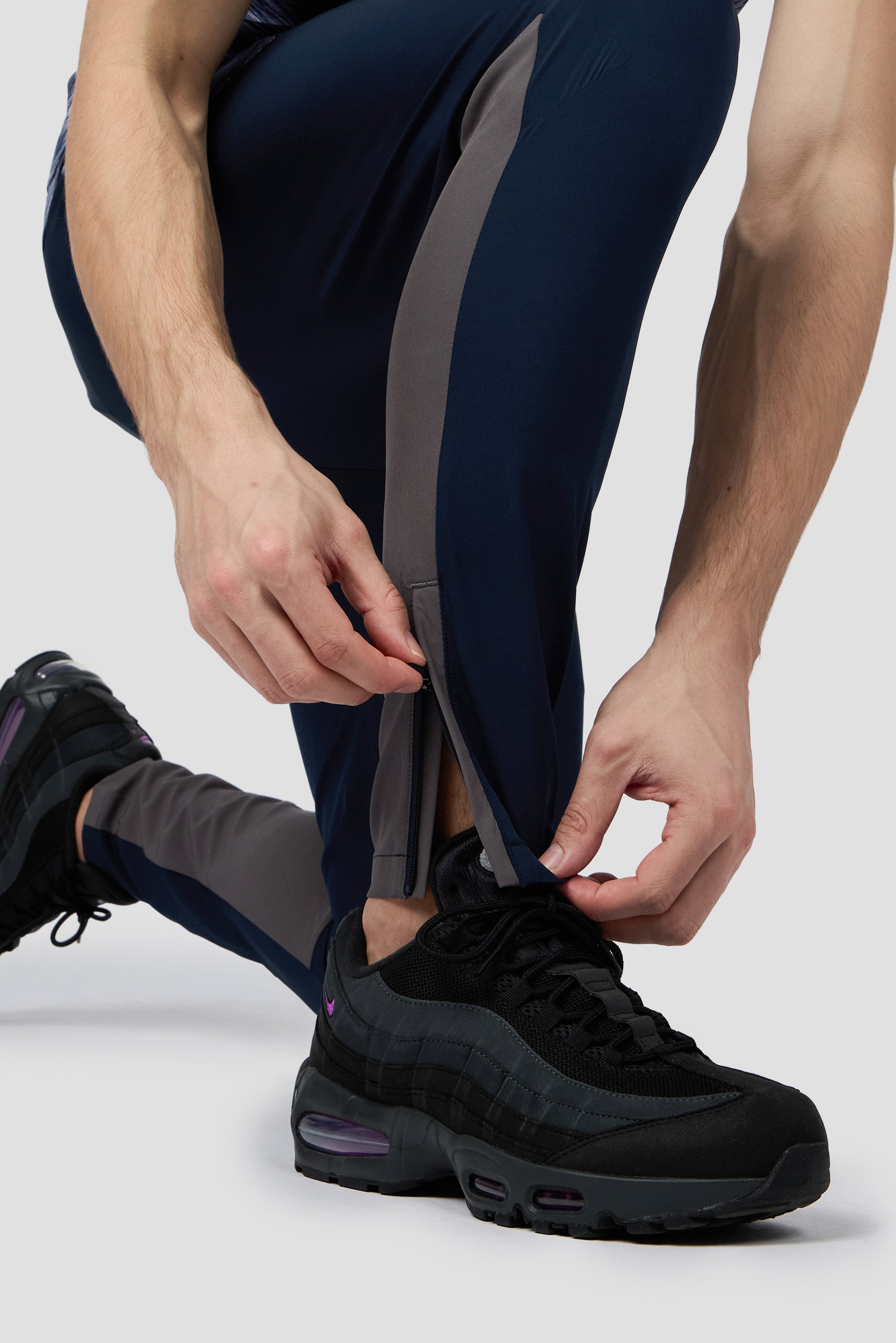 Trail Panel Running Pant - Navy/Grey/Purple Multi