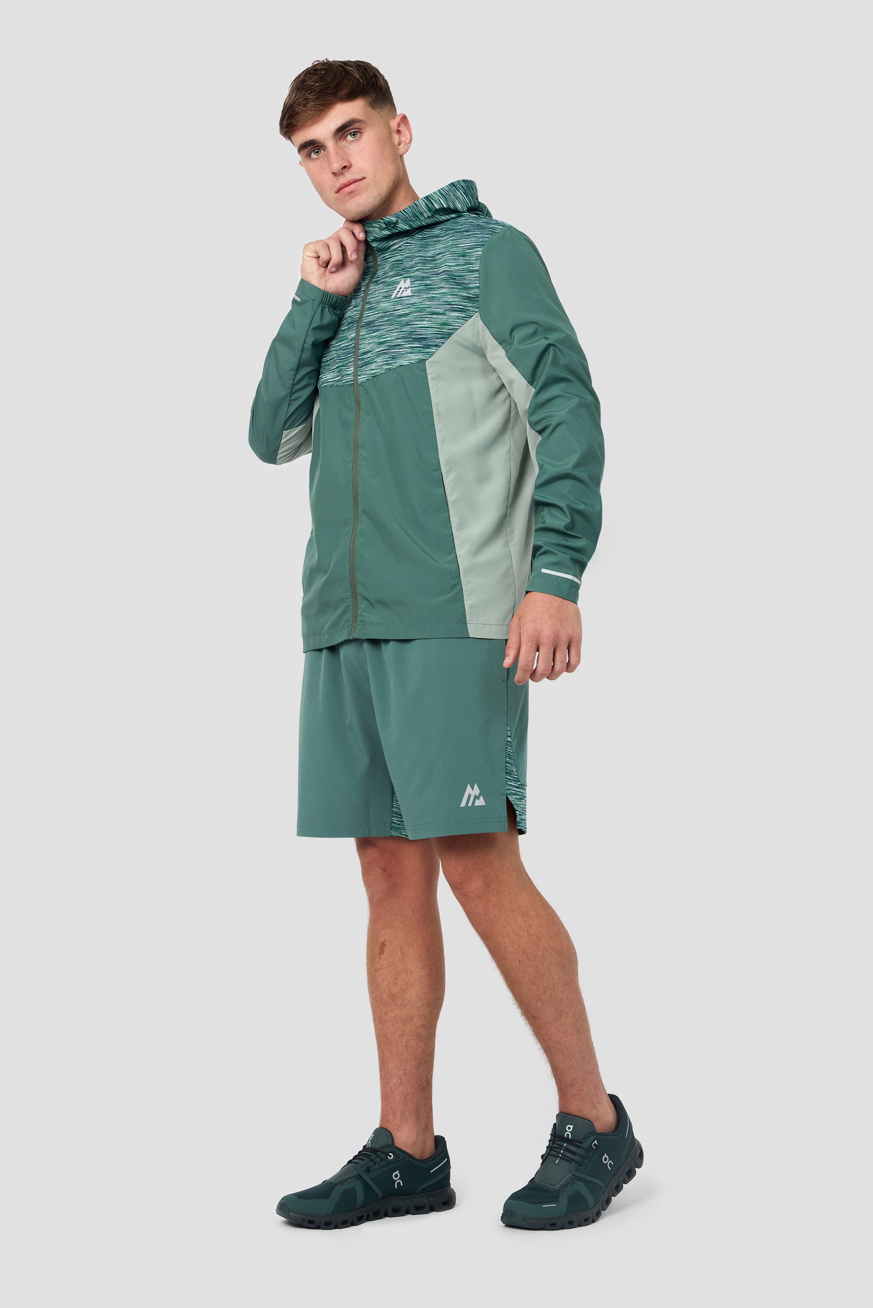 Trail Panel Short - Green/Blue