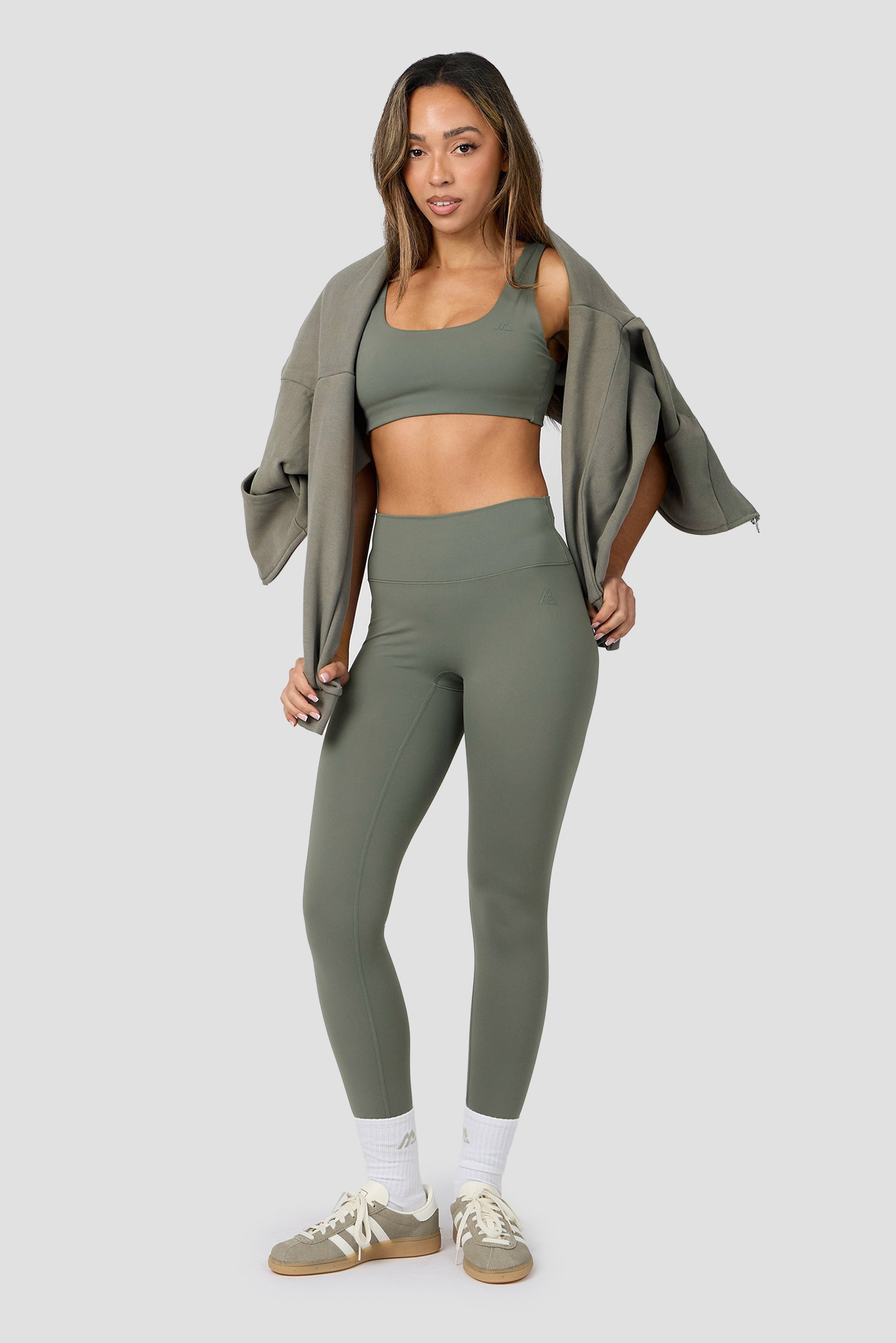 Form Sports Bra - Dark Olive