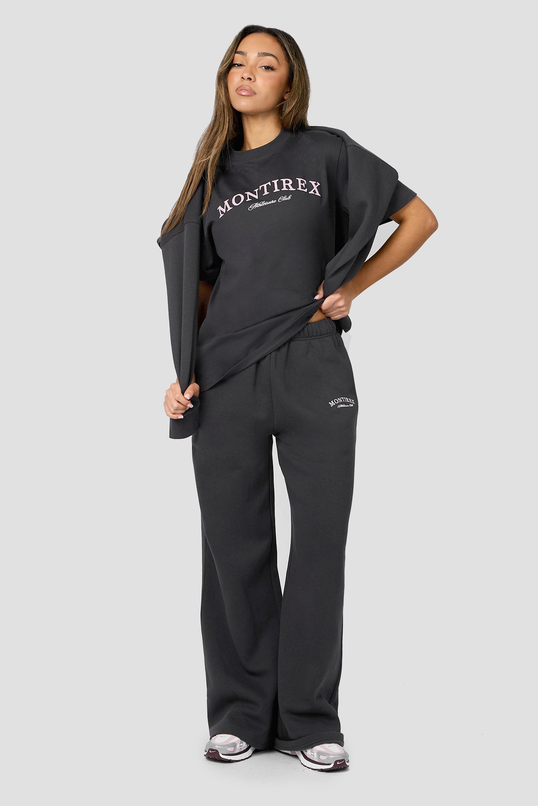 Athleisure Club T-Shirt - Washed Black