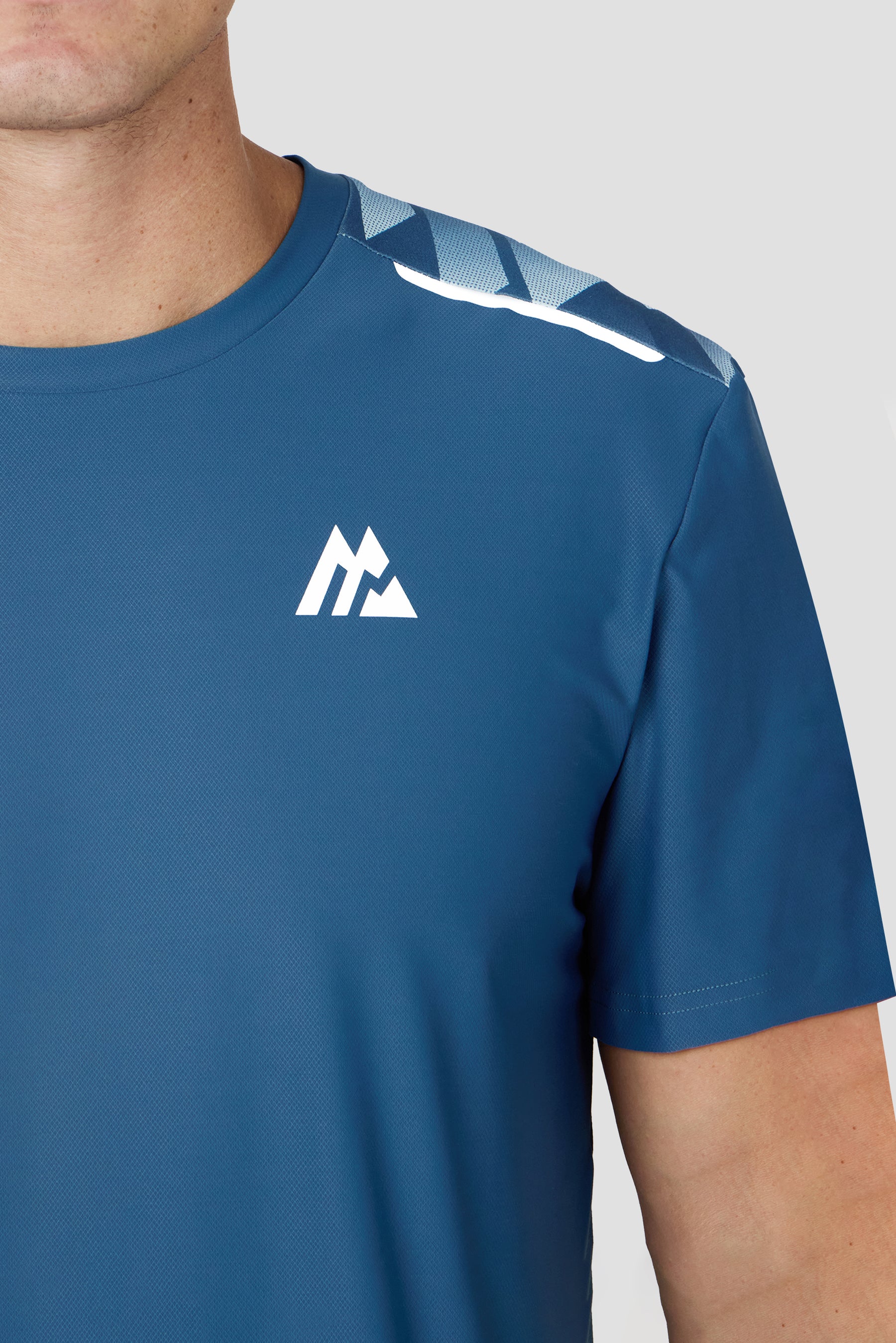 Charge Print T-Shirt - Naval/Dawn 