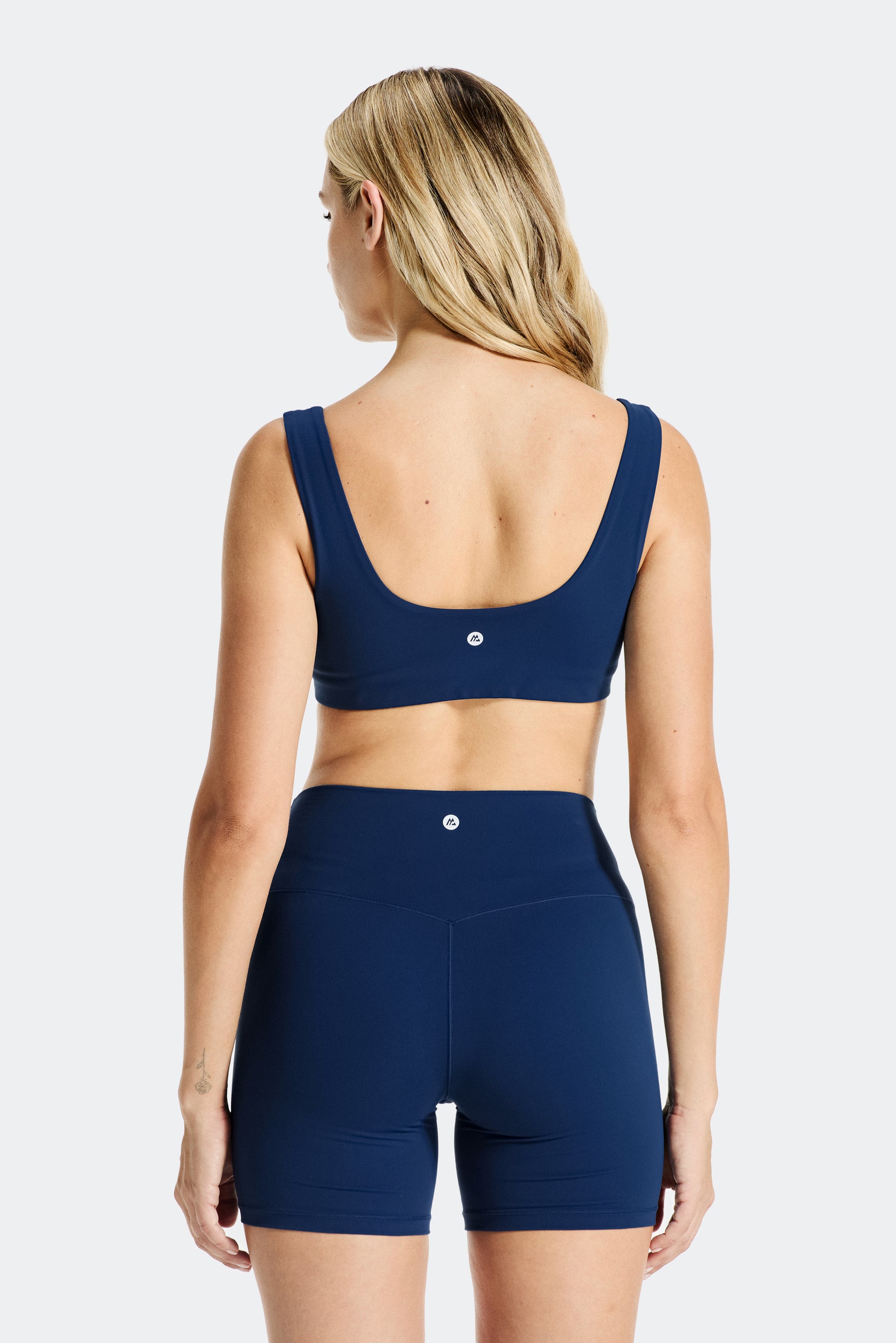 Form Sports Bra - Agency