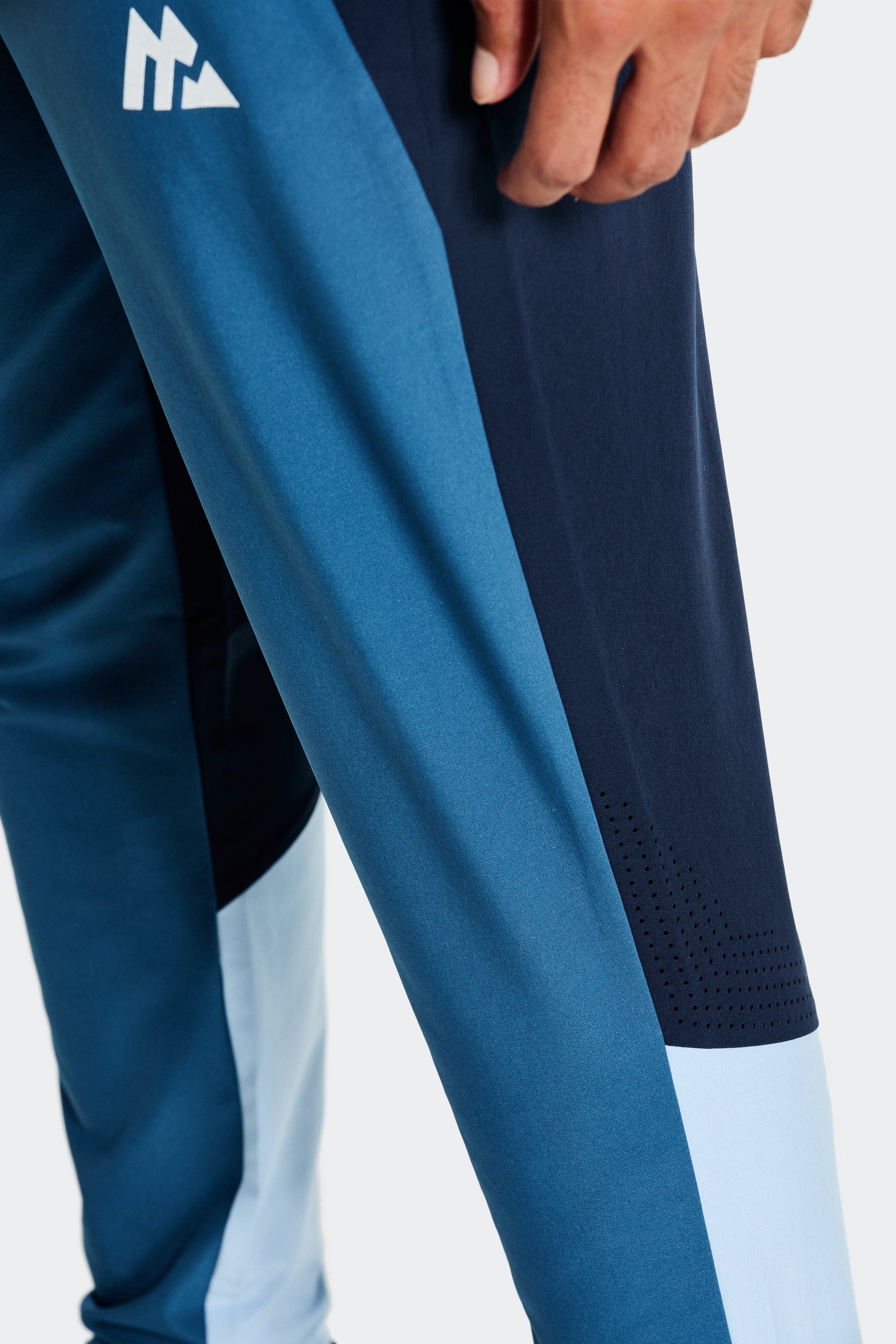 Trion Pant - Naval/Midnight Blue/Cloudy Blue