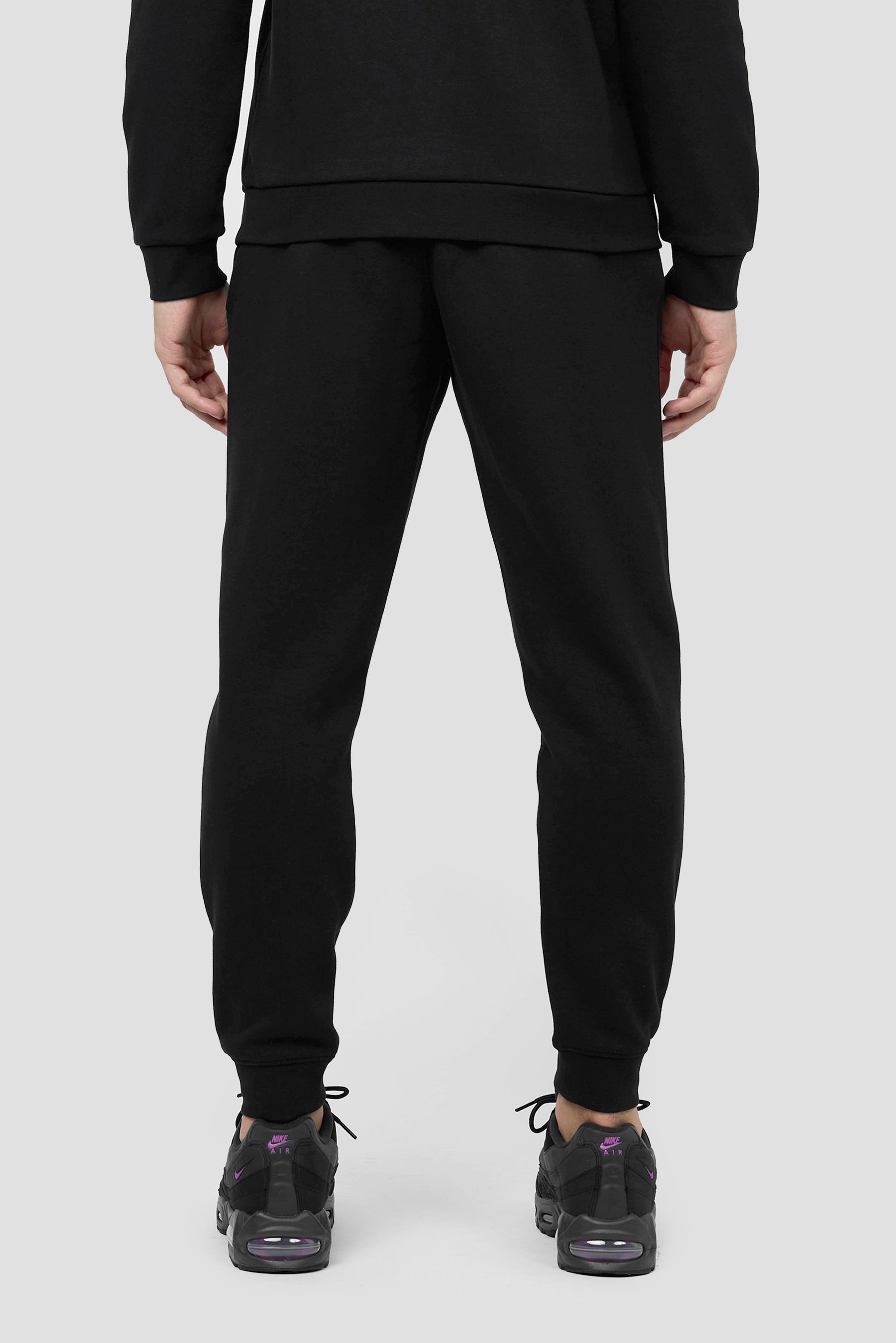 Essential Jogger - Black