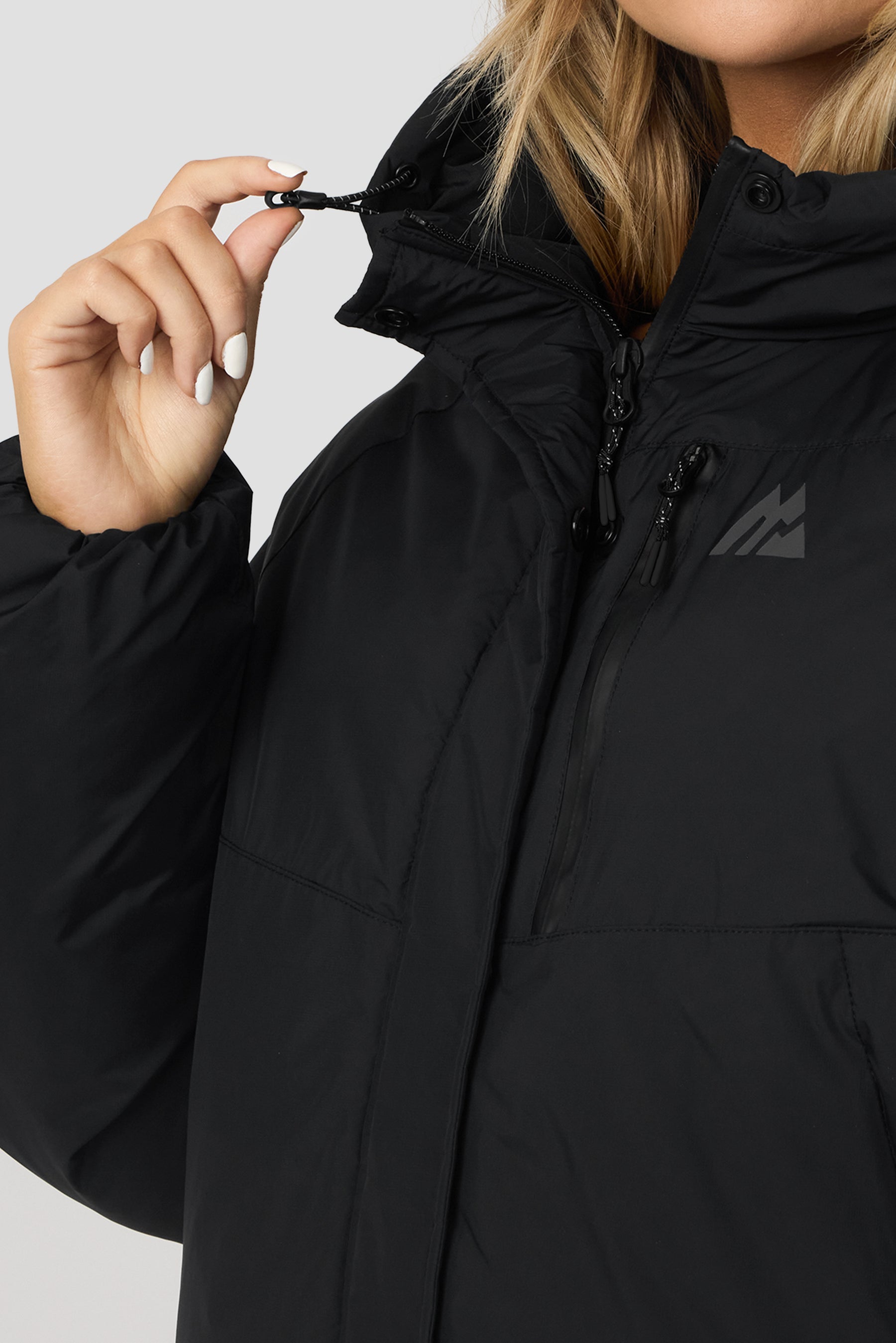 Powder Jacket - Black