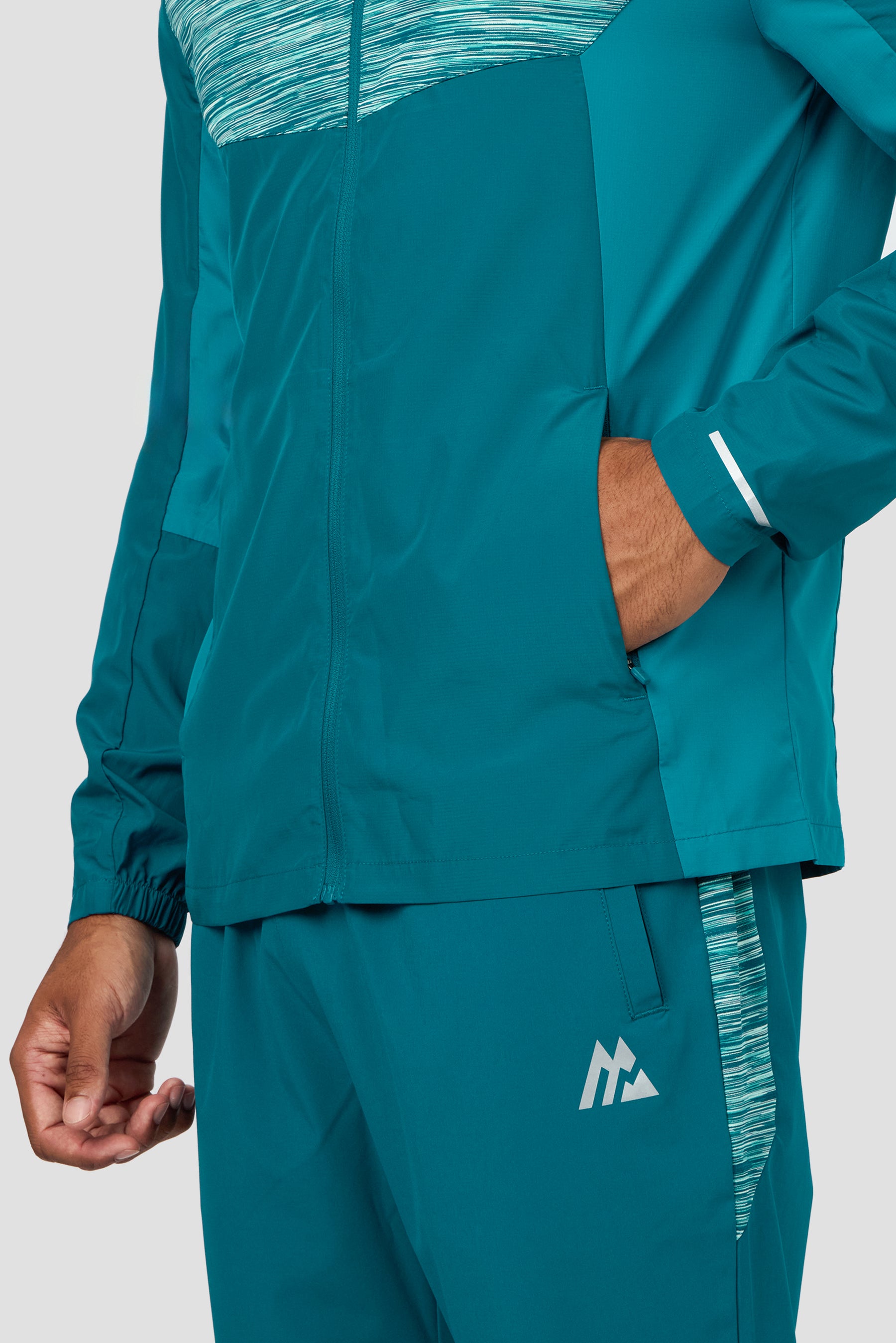 Trail Windbreaker - Teal Multi