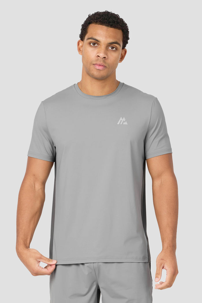 Strive T-Shirt - Platinum Grey/Cement Grey/Light Smoke Grey