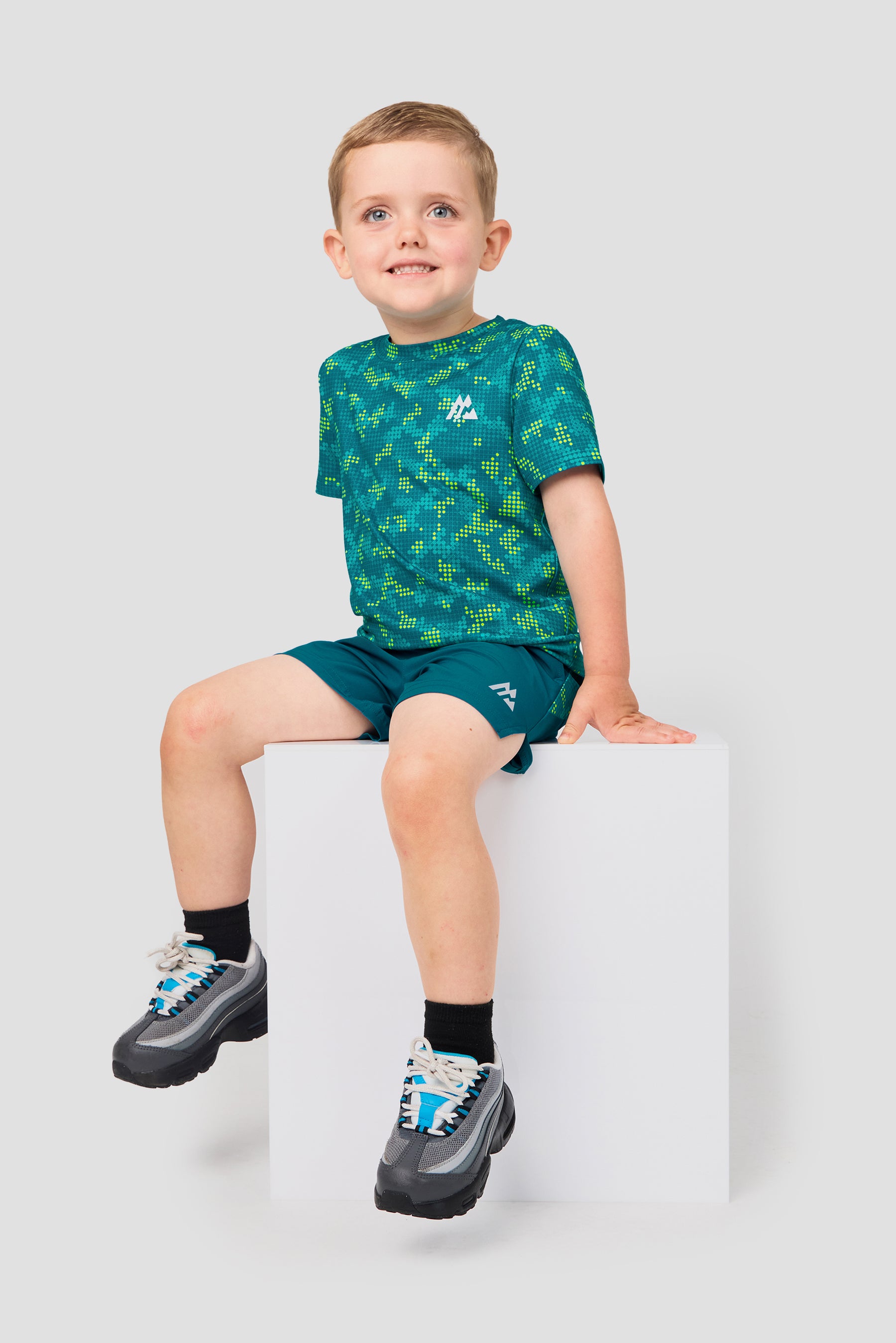 Descent Print T-Shirt/Short Set - Atlantic/Aisen/Peyto/Apple