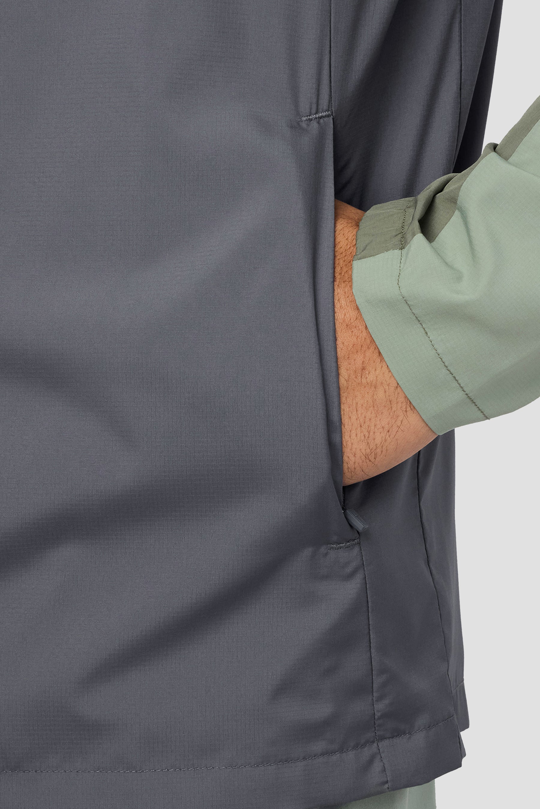 Breeze 3.0 Windbreaker - Ash Green/Green Slate/Slate Grey
