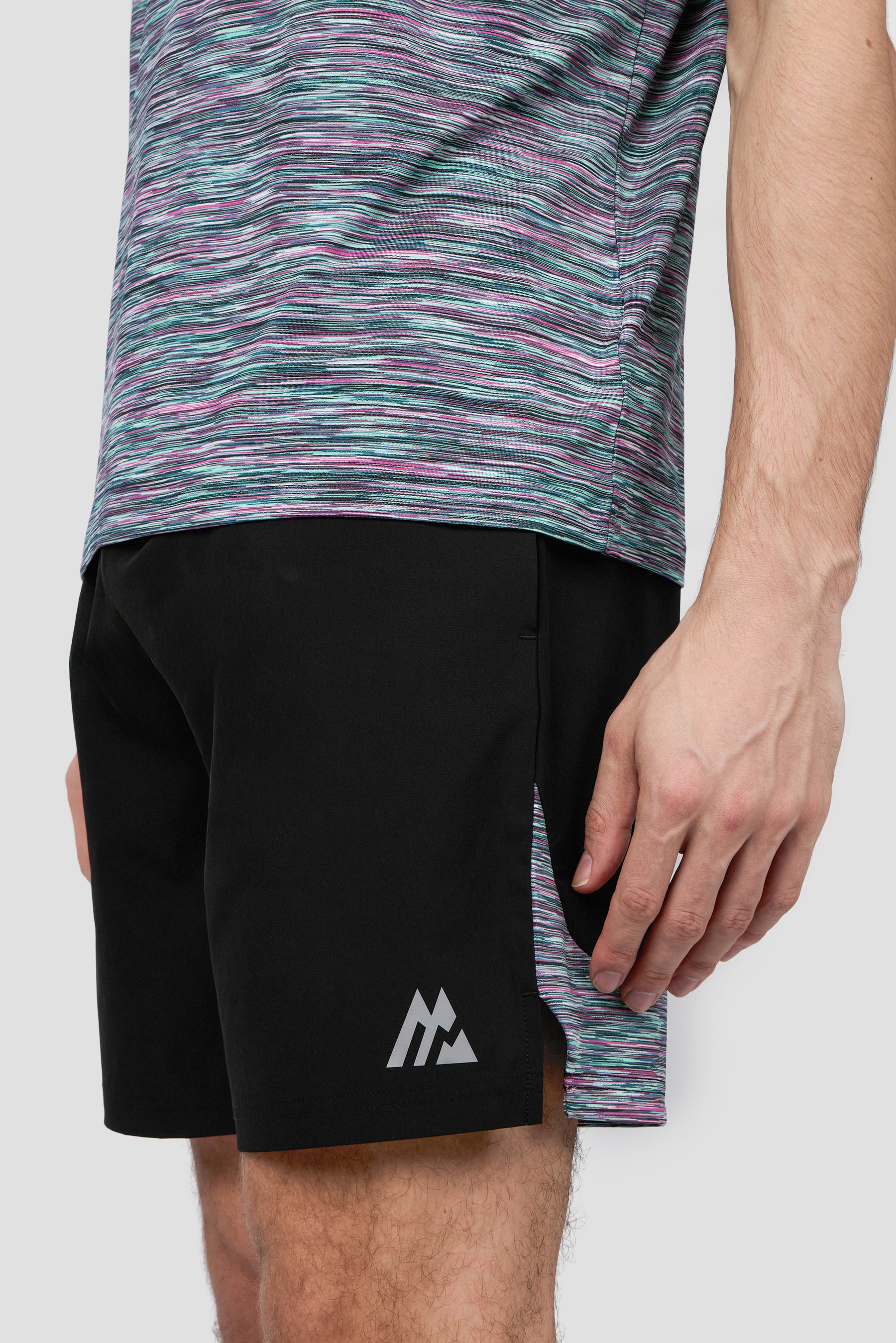 Trail Panel Short - Black/Teal/Pink/White