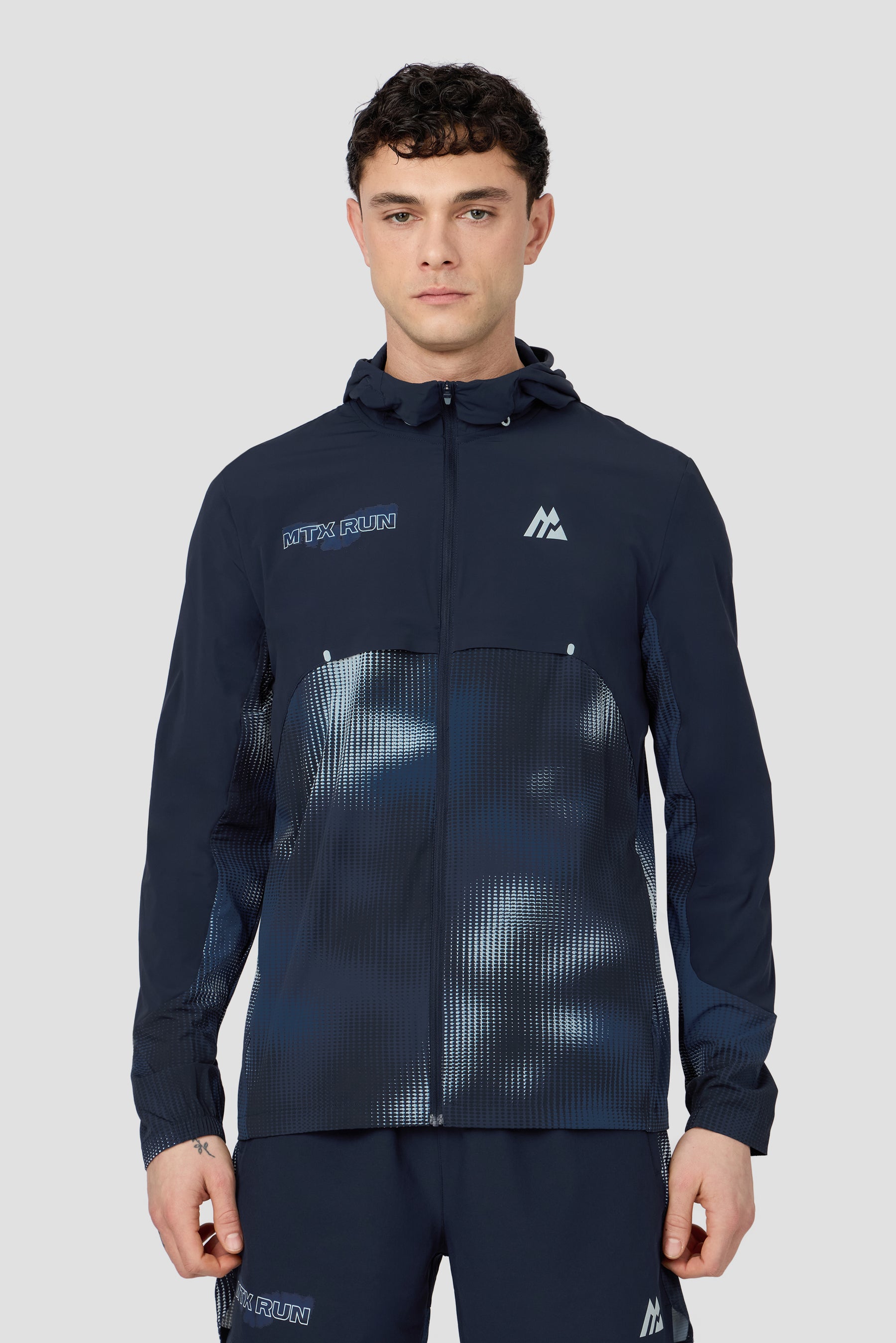 MTX Run Disperse Windbreaker - Midnight Blue