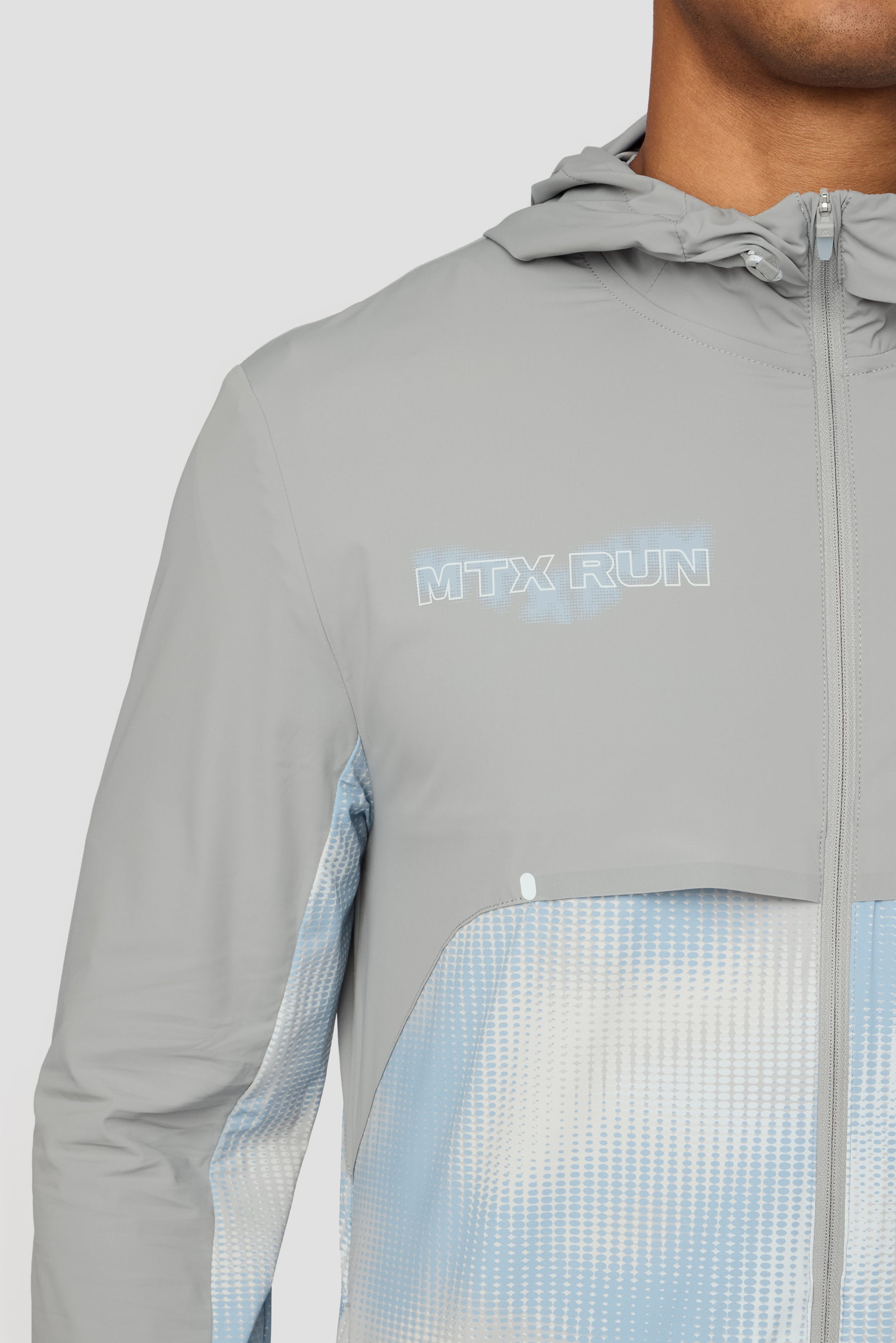 MTX Run Disperse Windbreaker - Platinum Grey