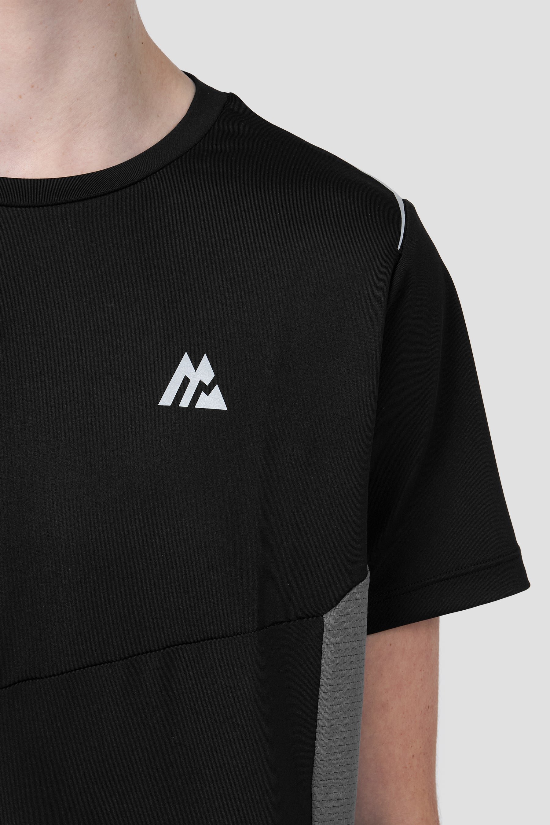 Boys Scope T-Shirt - Black/Cement Grey