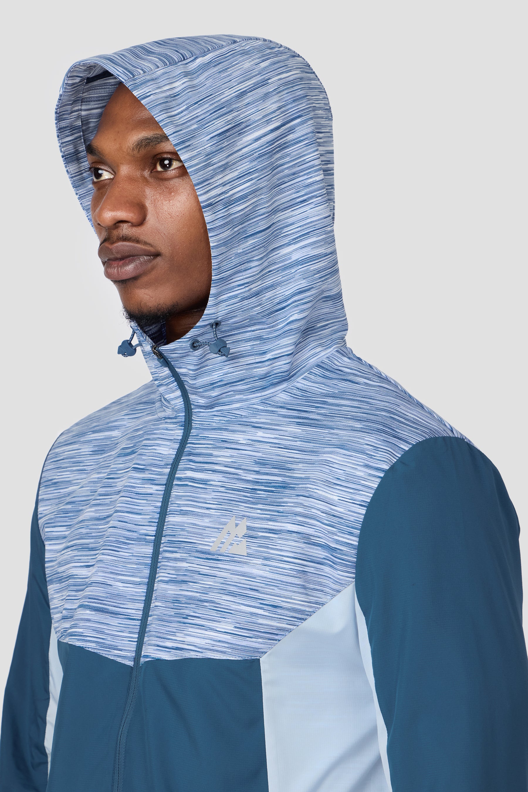 Trail Windbreaker - Blue/Light Blue Multi