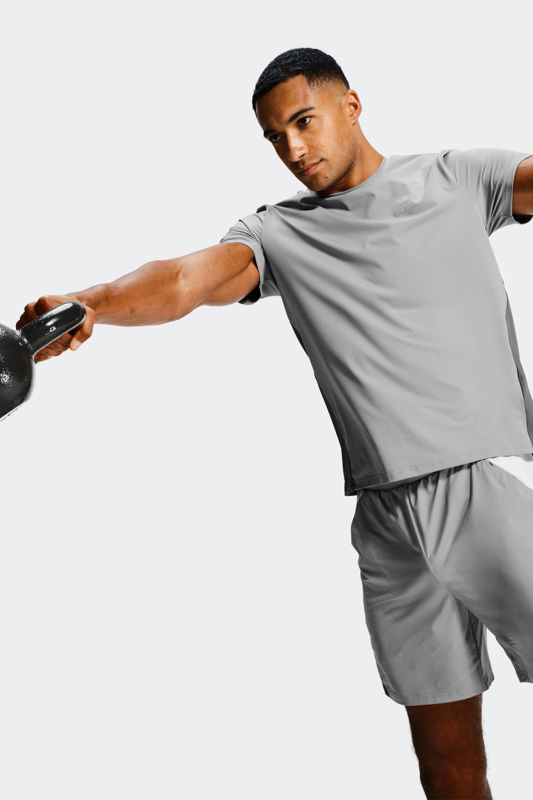 Strive T-Shirt - Platinum Grey/Cement Grey/Light Smoke Grey