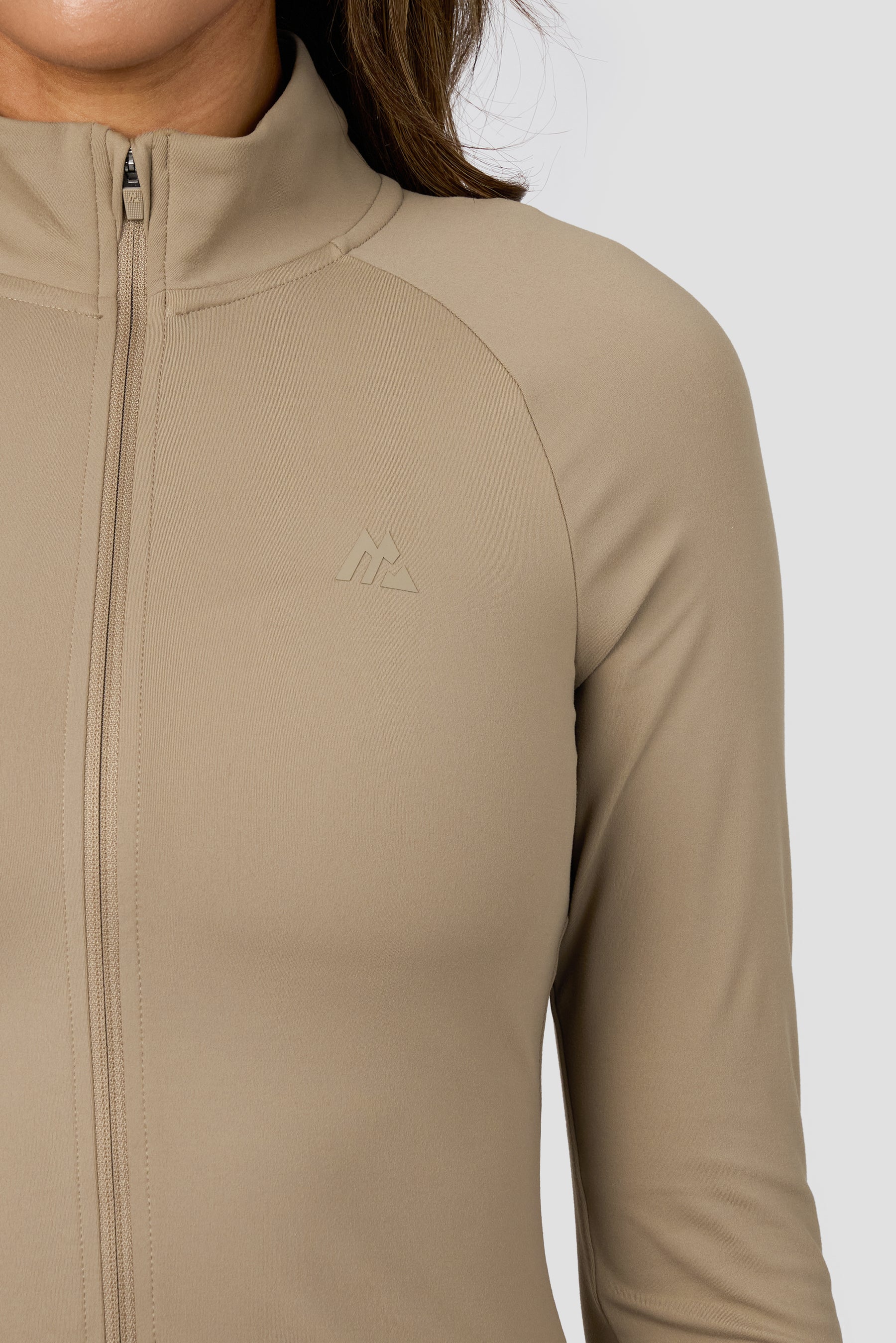 Form Full Zip - Praline 