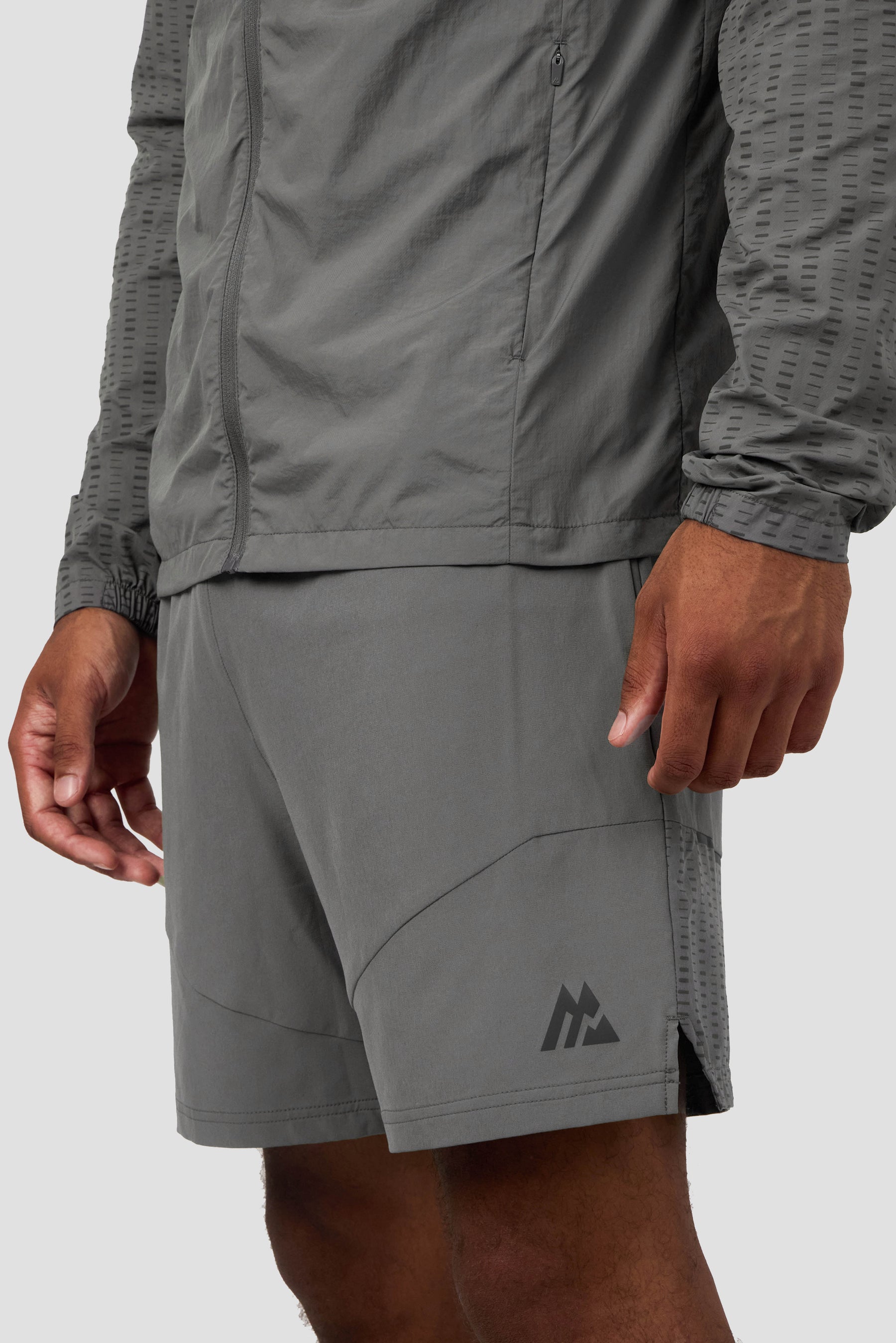 MTX Run Tempo Short - Cement Grey