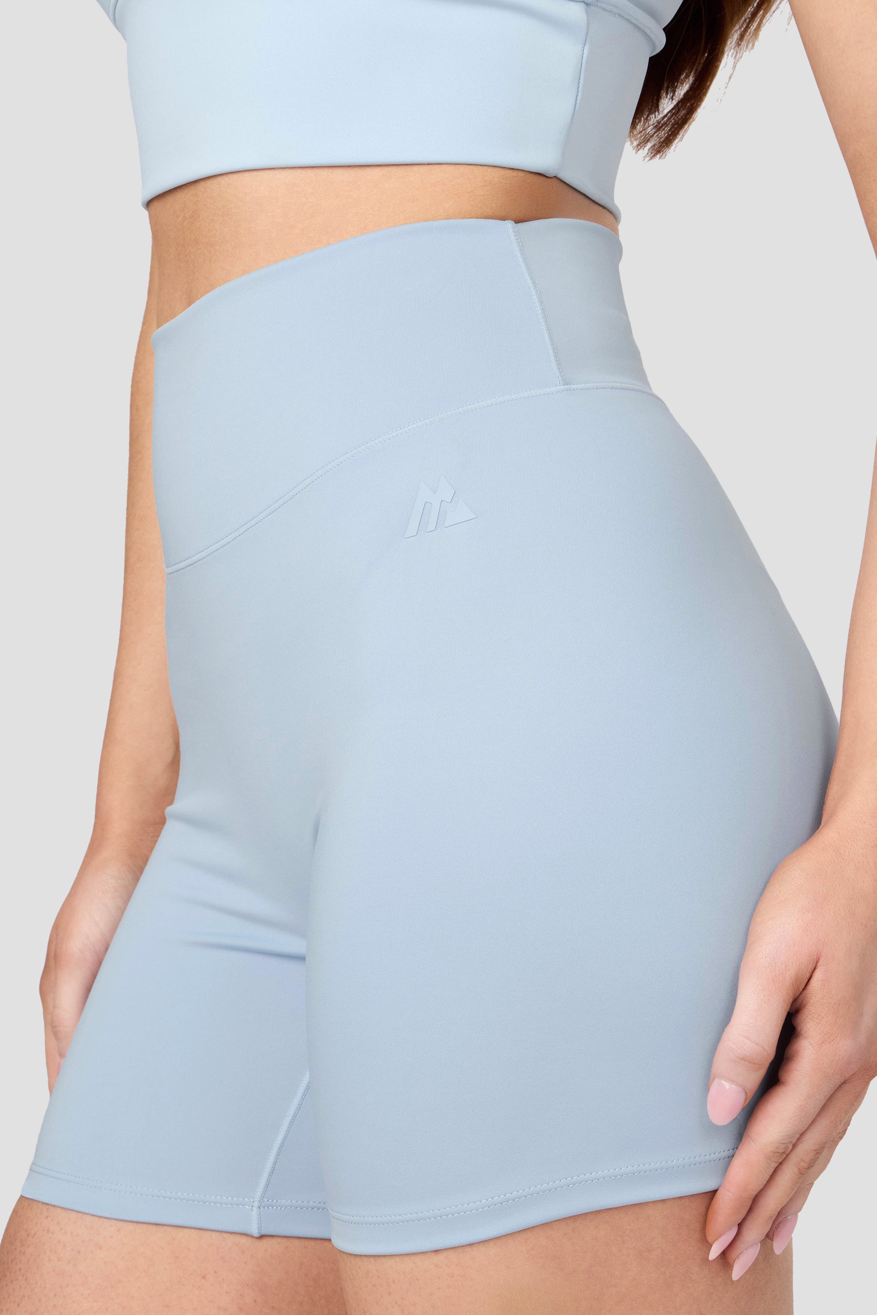 Spirit Short - Ice Blue