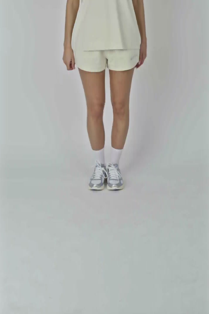 Athleisure Club Short - Vanilla Foam