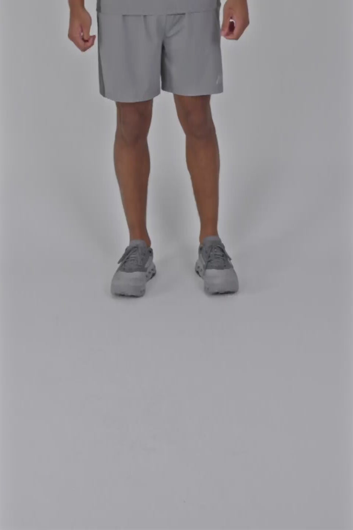 Strive Short - Platinum Grey/Cement Grey/Light Smoke Grey