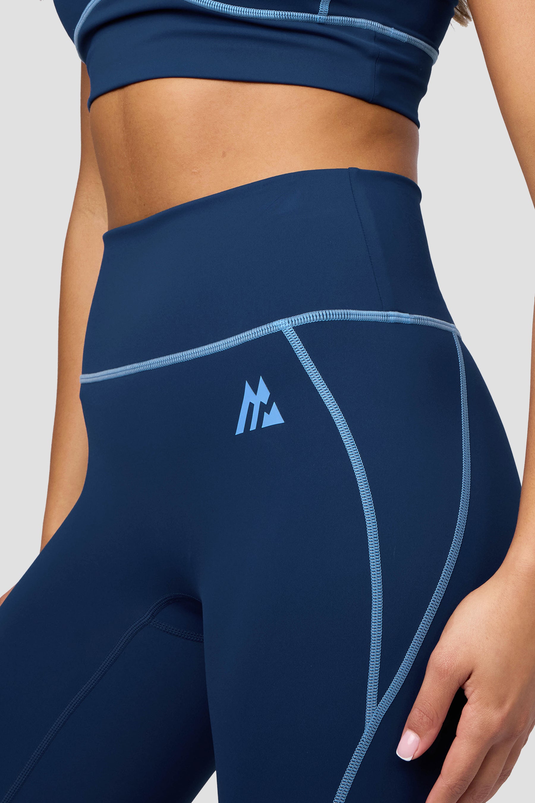 Accolade Legging - Agency/Powder Blue