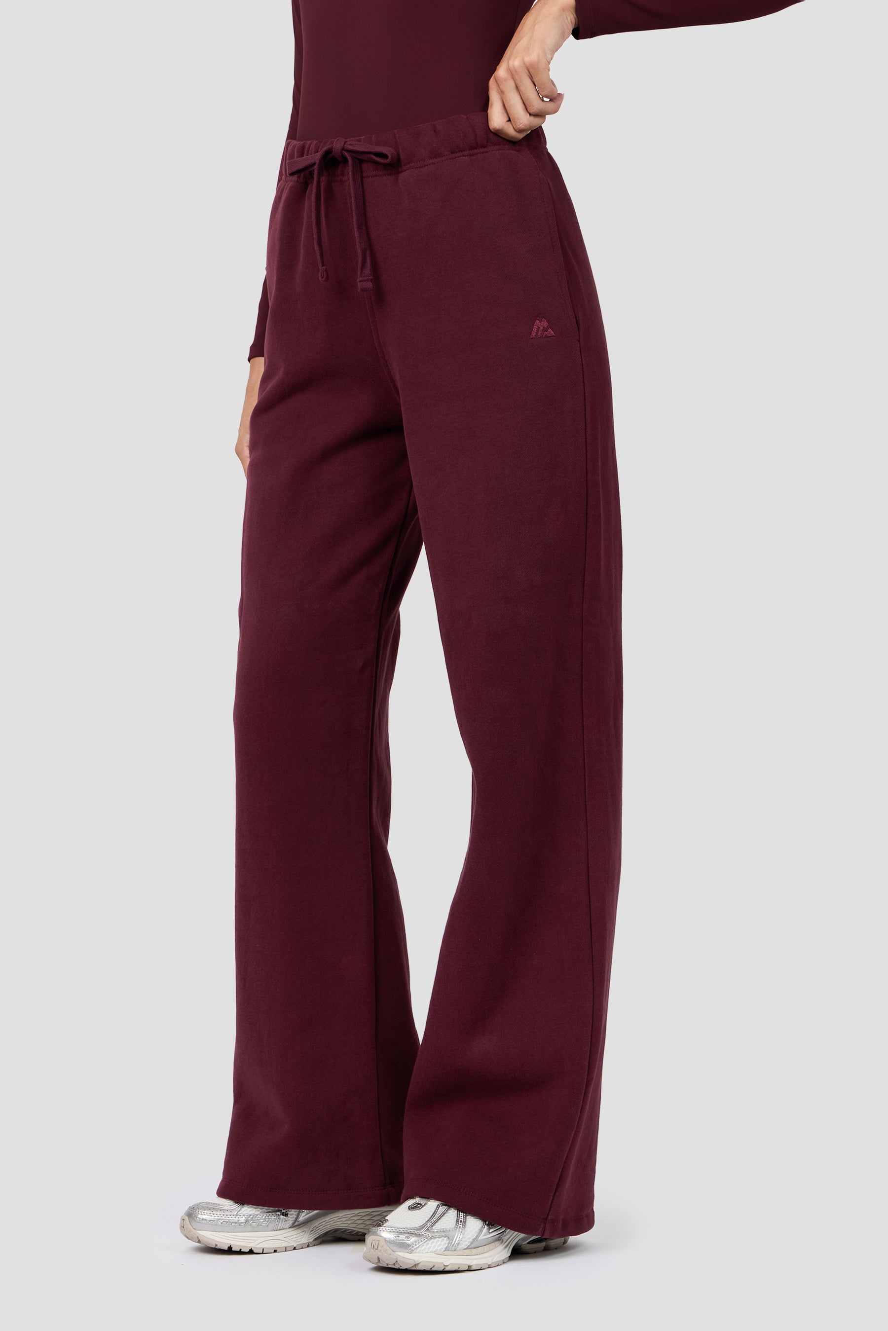 Form Fleece Wide Jogger - Malbec