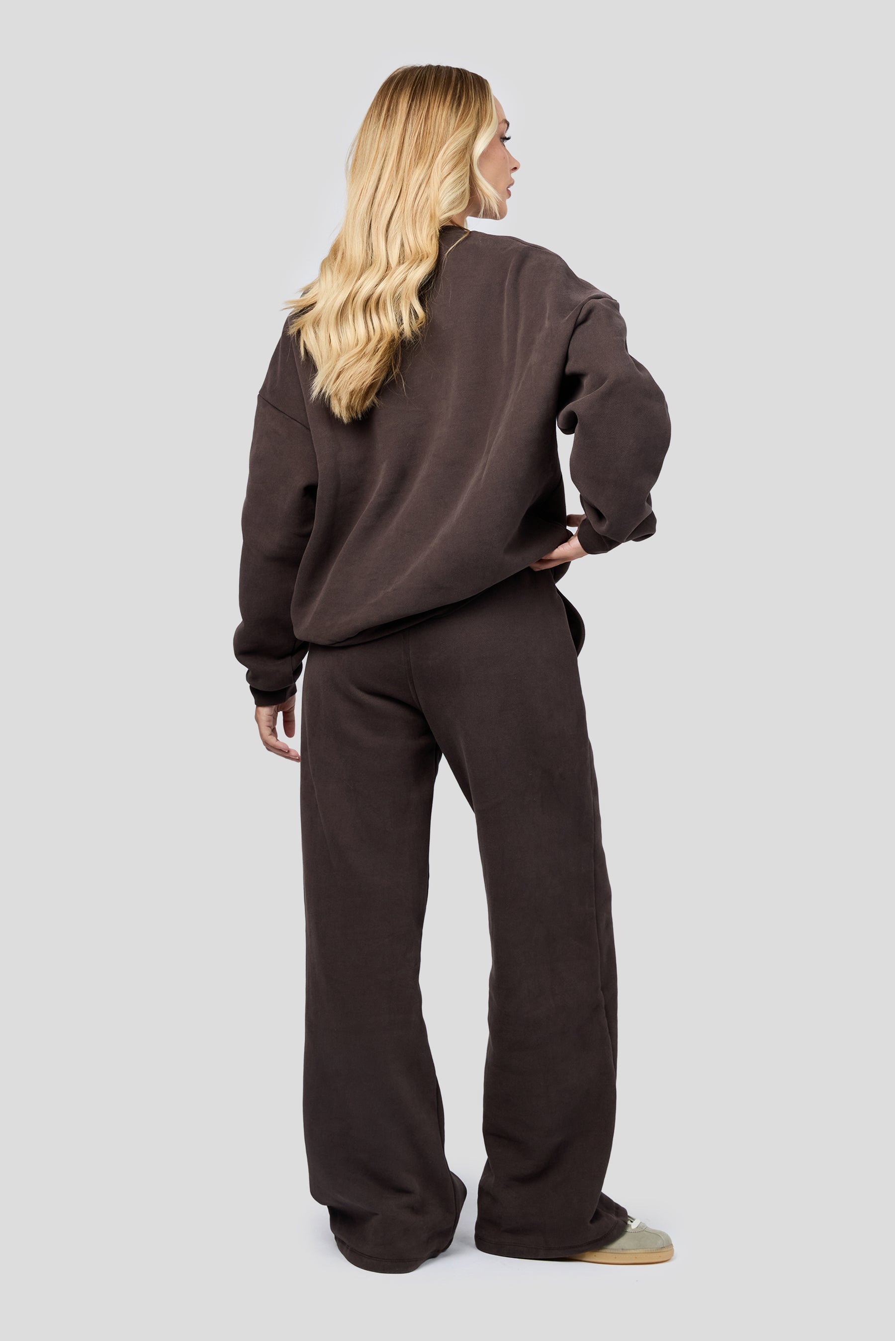 Form Fleece Sweat - Cocoa