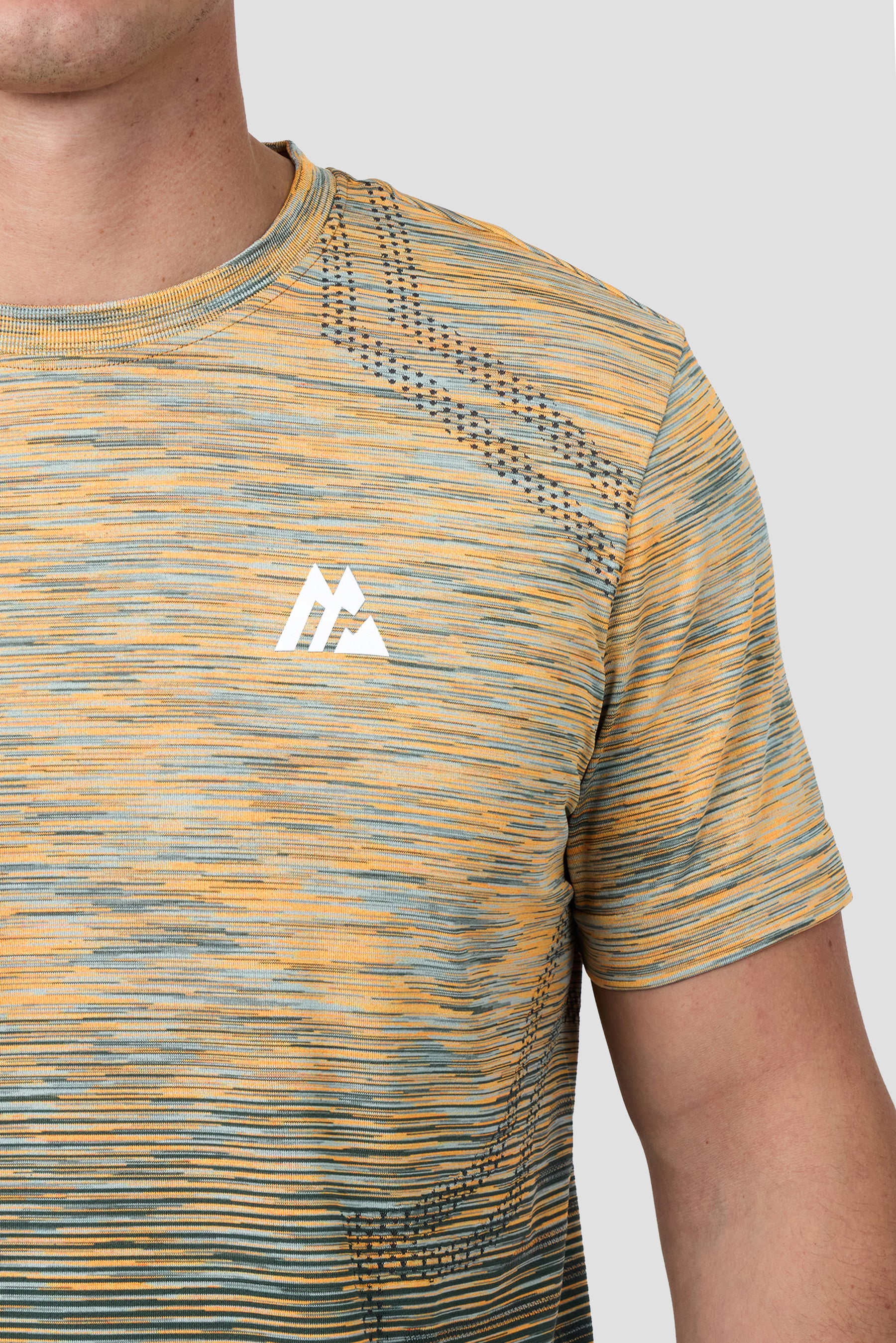 Vector Seamless T-Shirt - Orange/Green/Grey