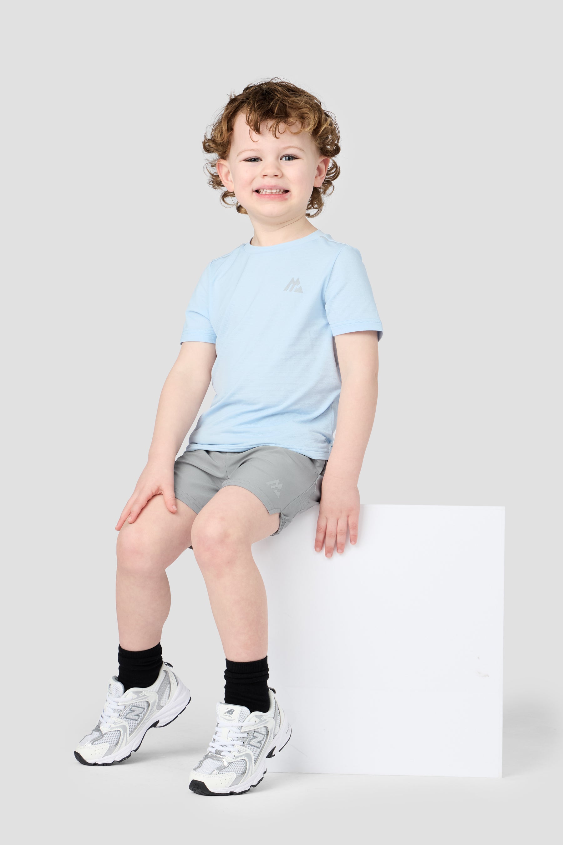 Infant Boys Fly 2.0 Short - Platinum Grey