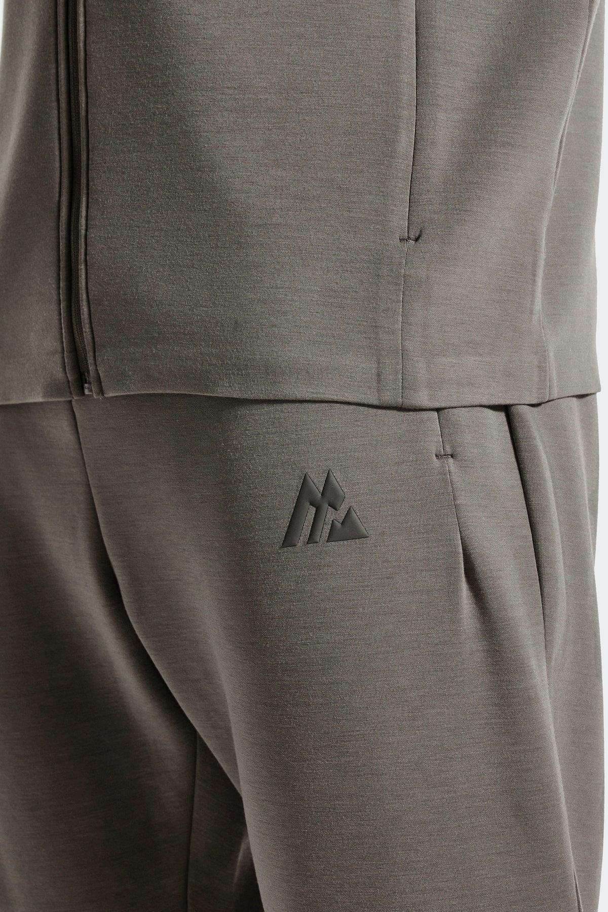 Voltrex Jogger - Weathered Stone