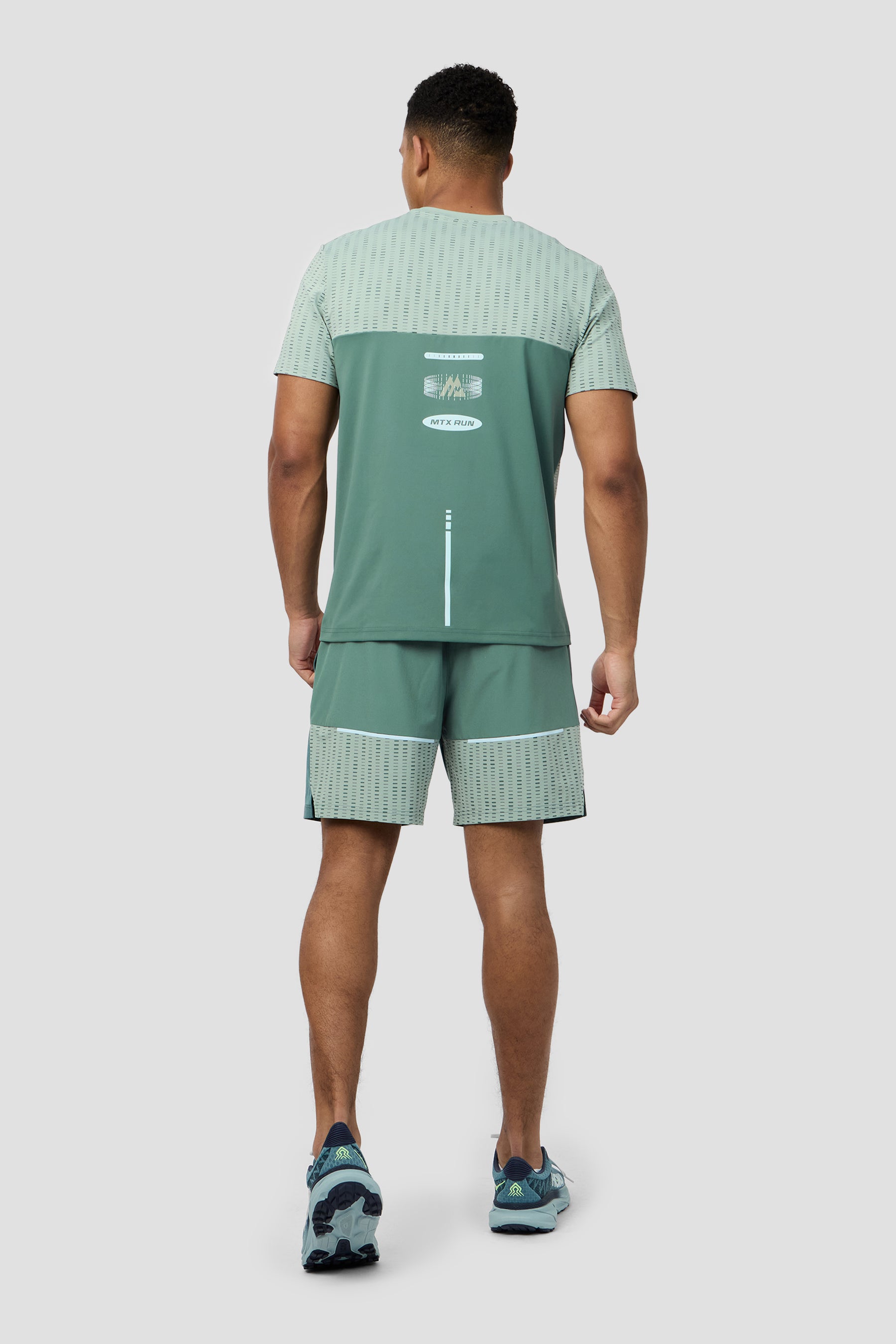 MTX Run Tempo T-Shirt - Feather/Dolphin