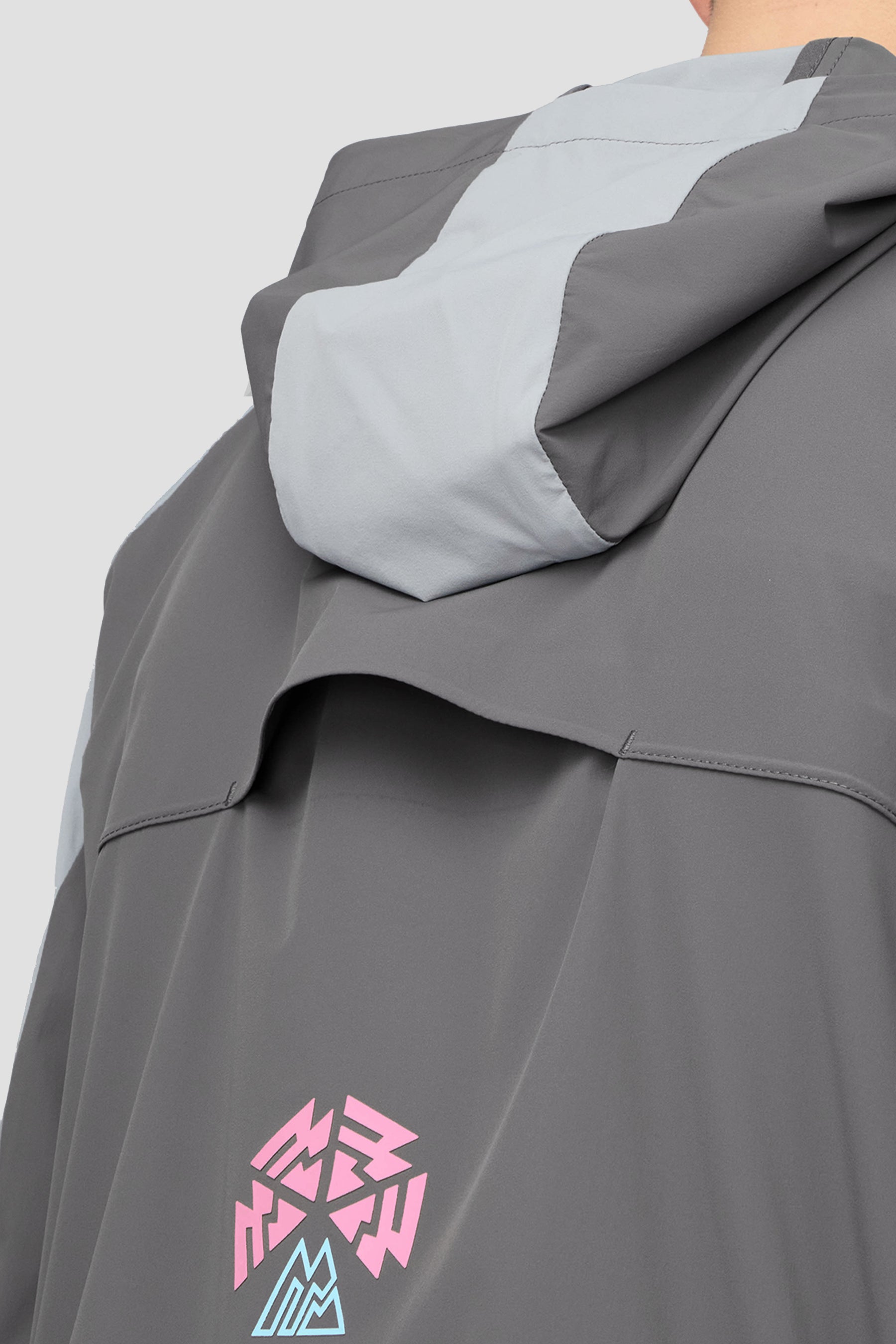 MTX Run Turbo Jacket - Cement Grey/Platinum Grey