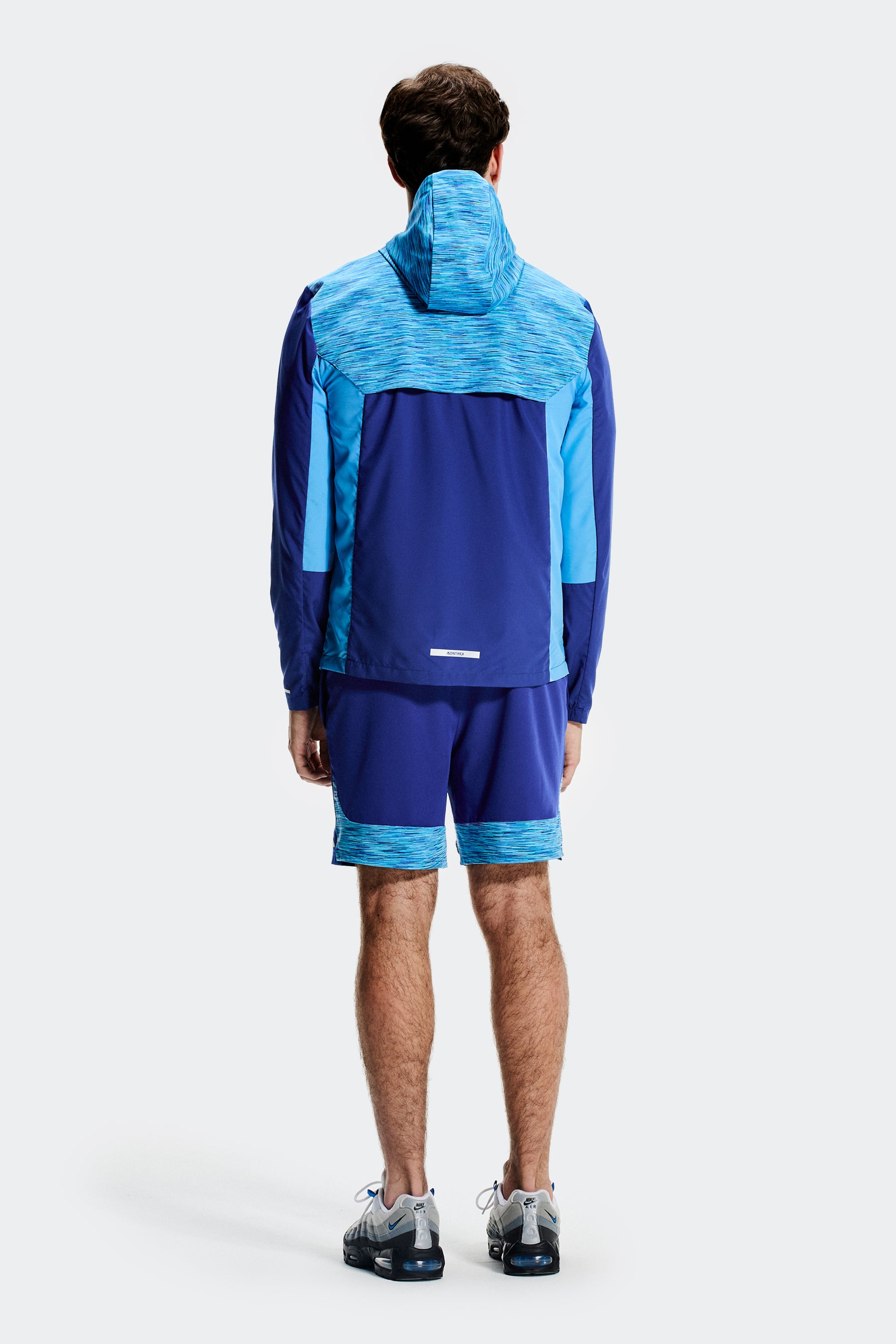 Trail Windbreaker - Blue Multi