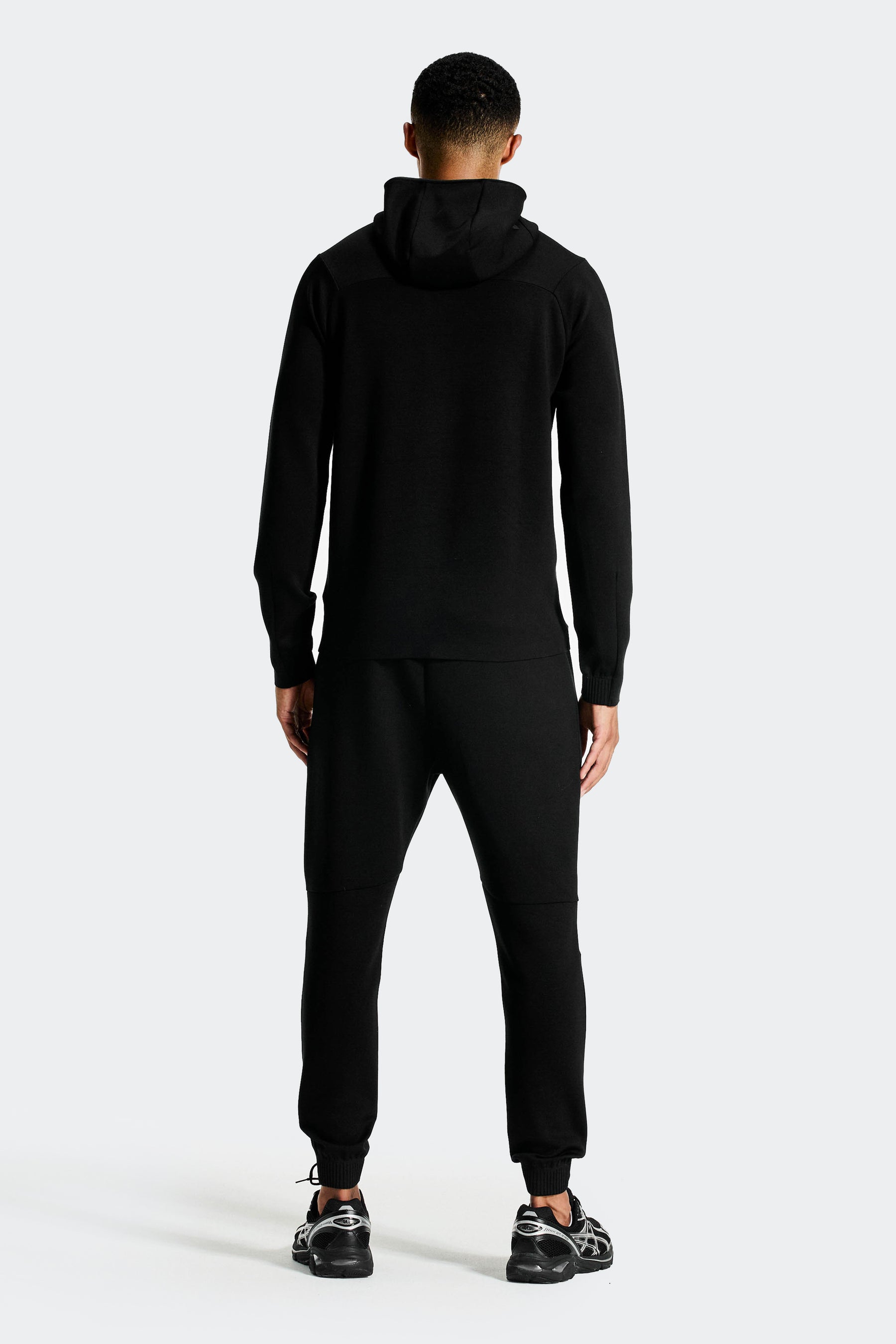Voltrex Jogger - Black