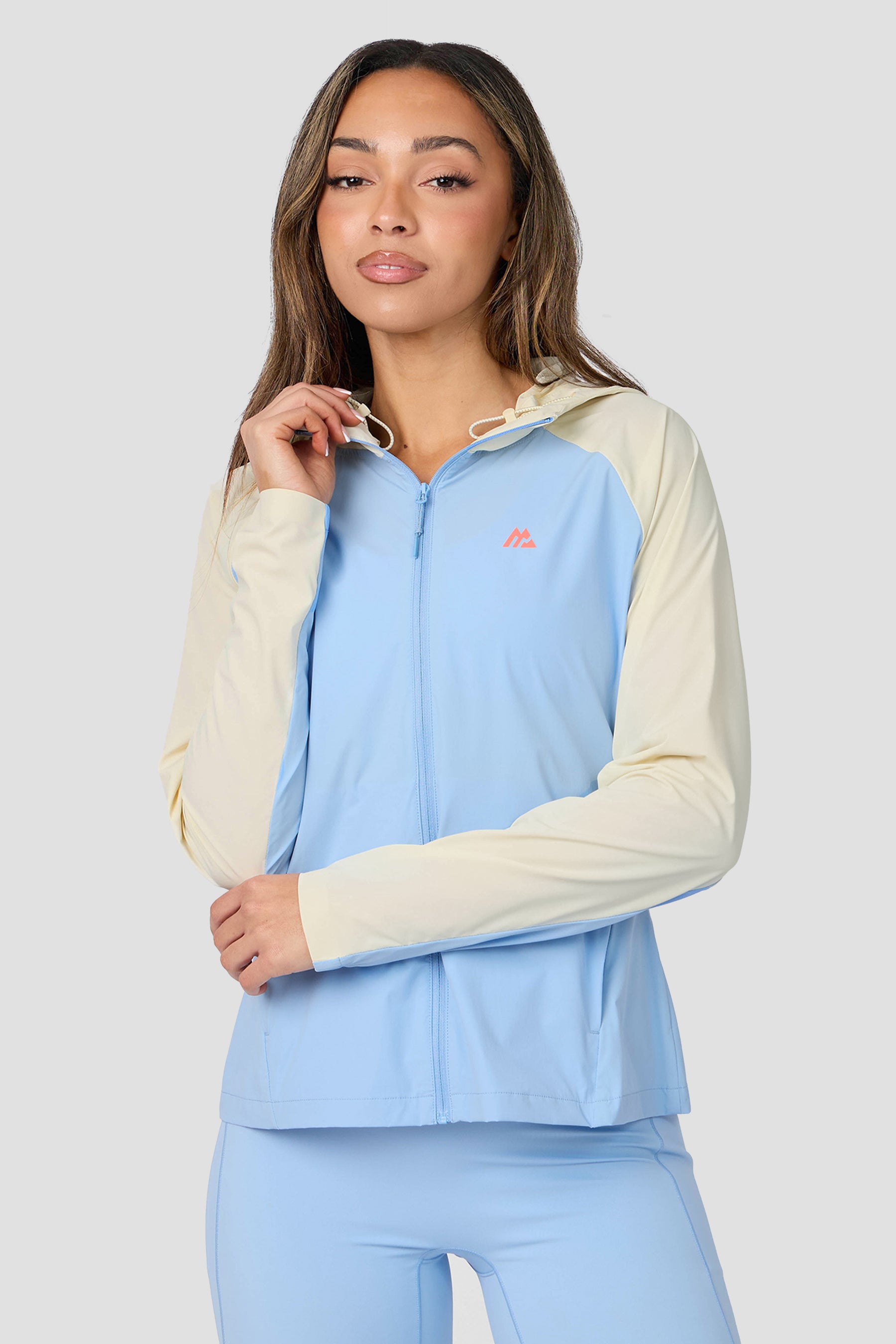 MTX Run Switch Windbreaker - Vanilla Foam/Blissful Blue
